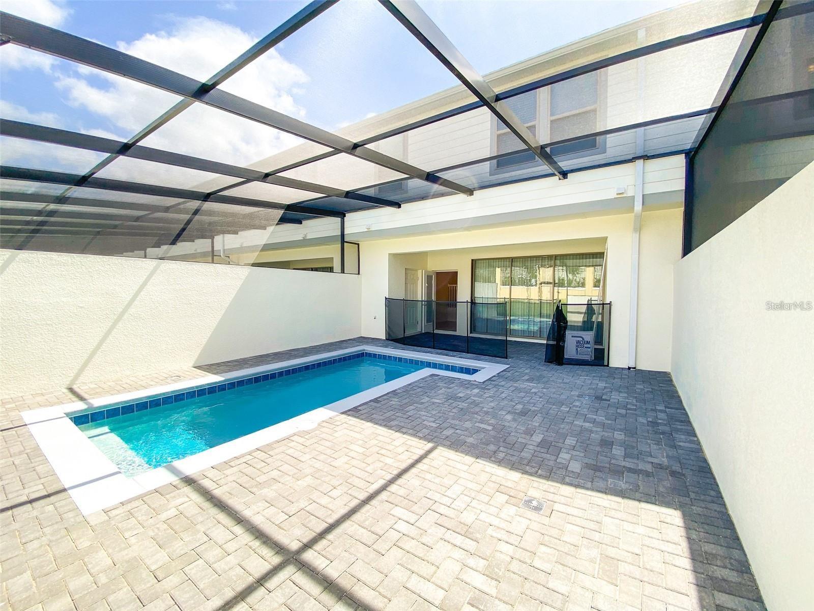 2406 DUBAI ST