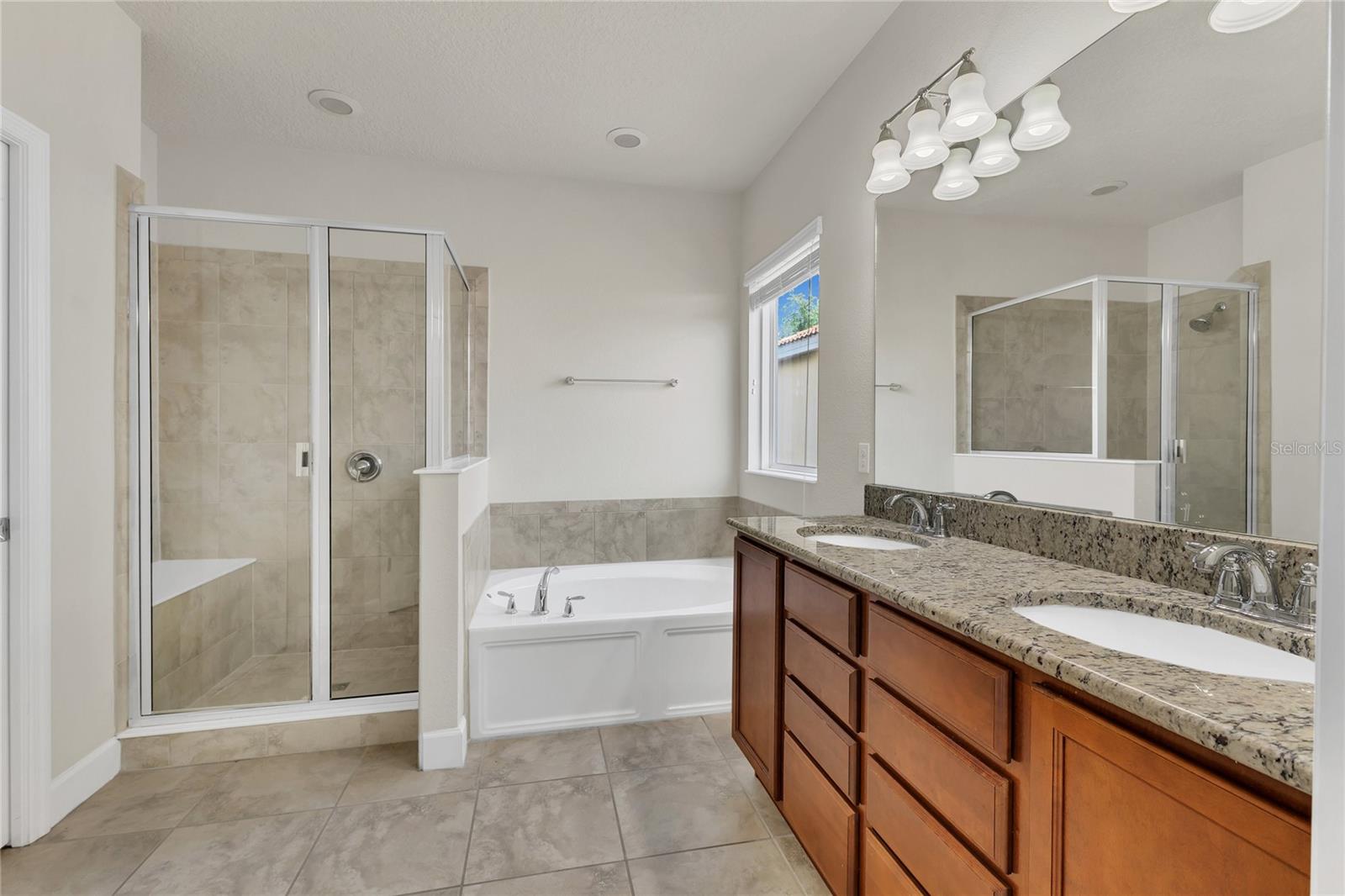 12026 AUTUMN FERN LN