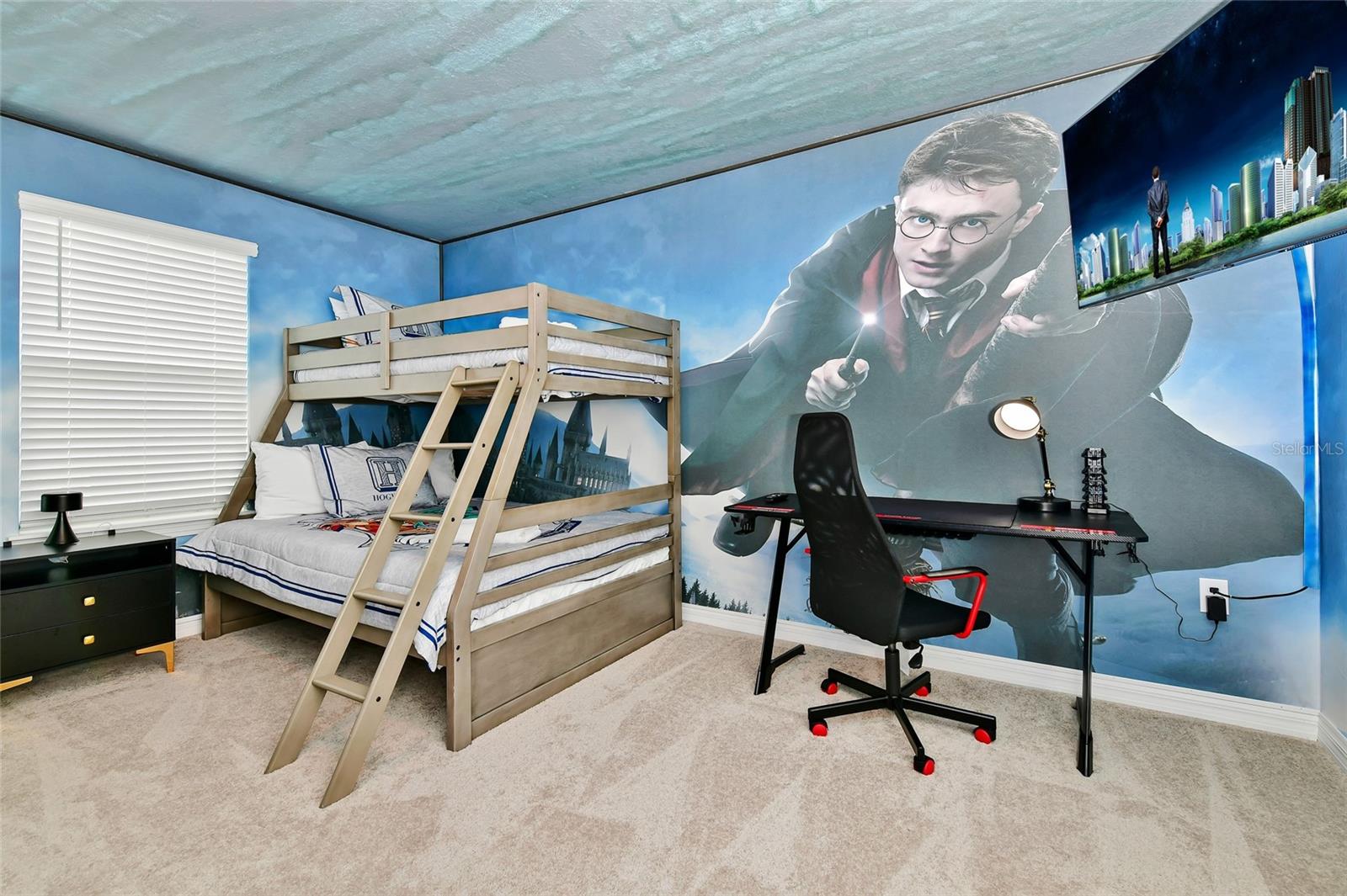 7212 OAKMOSS LOOP