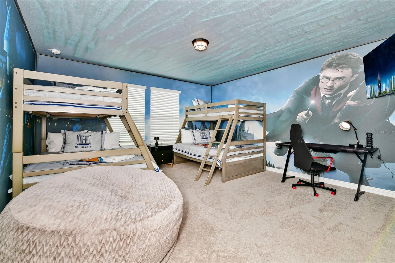 7212 OAKMOSS LOOP