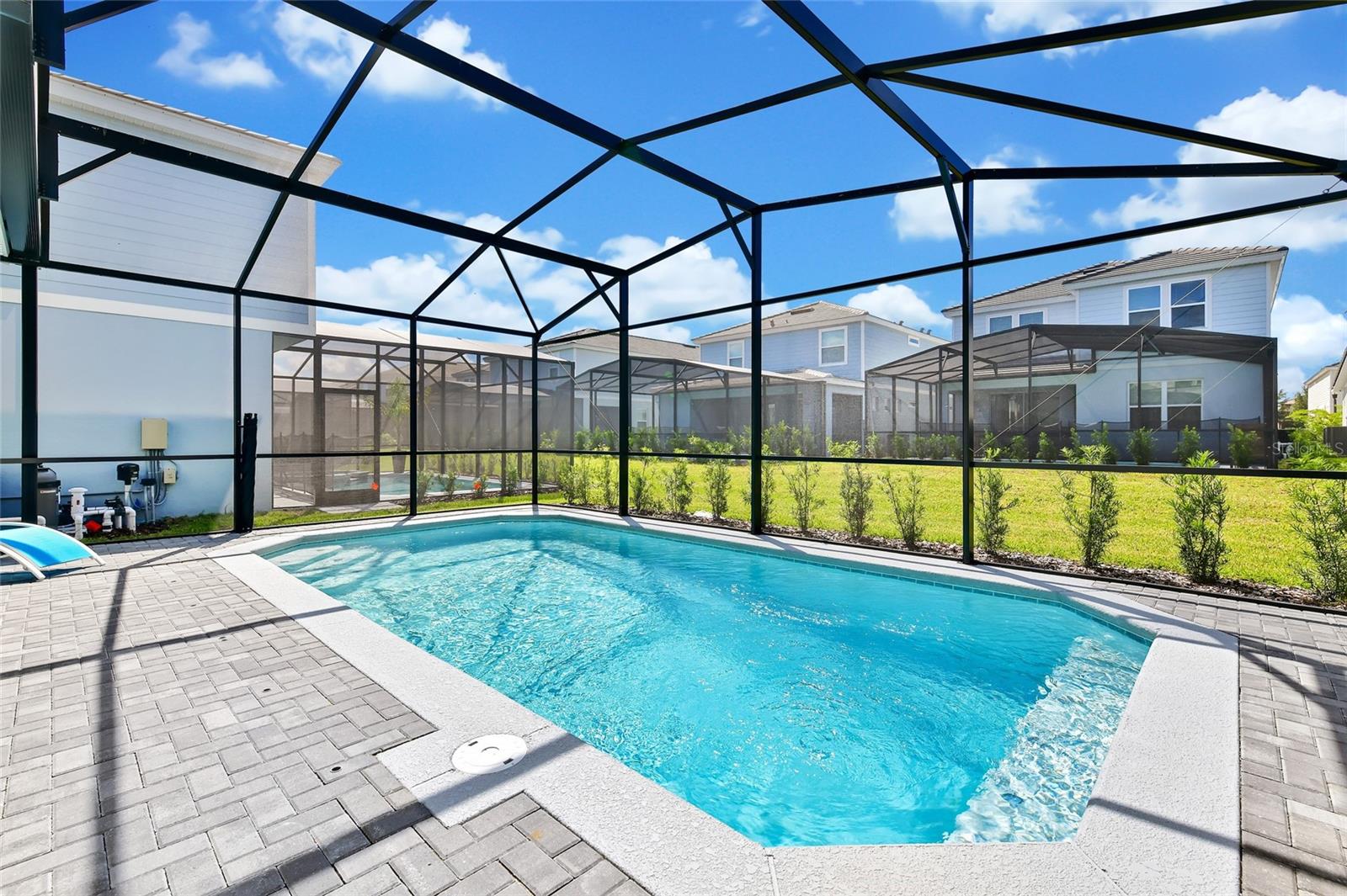 7212 OAKMOSS LOOP