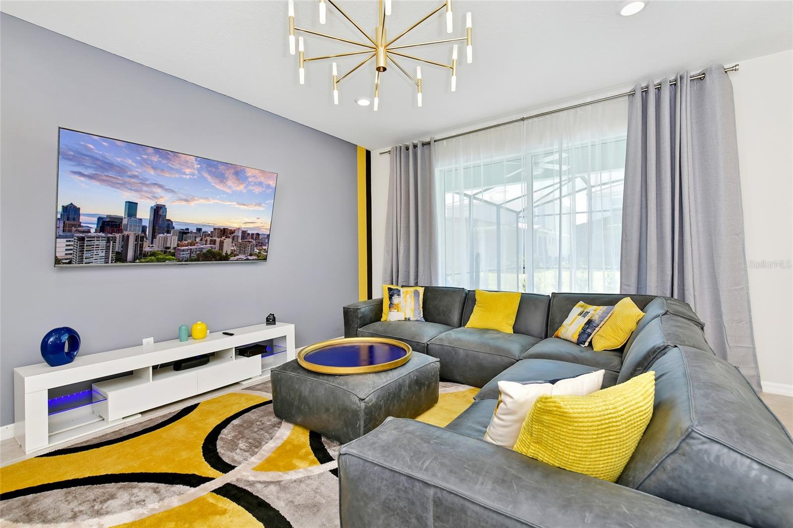 7212 OAKMOSS LOOP