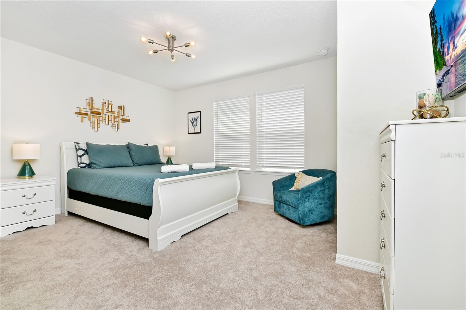 7212 OAKMOSS LOOP