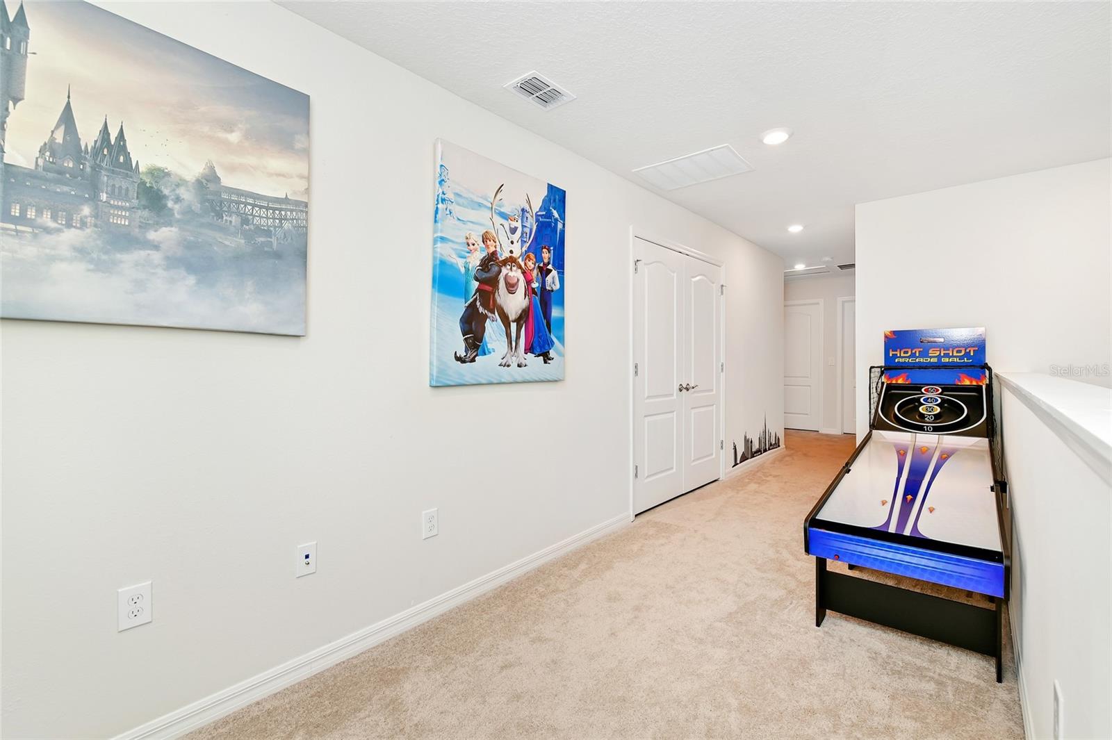 7212 OAKMOSS LOOP