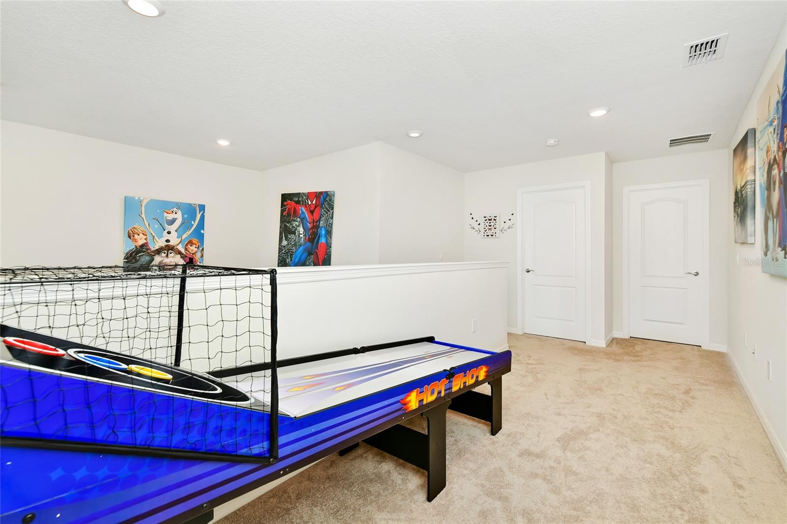 7212 OAKMOSS LOOP