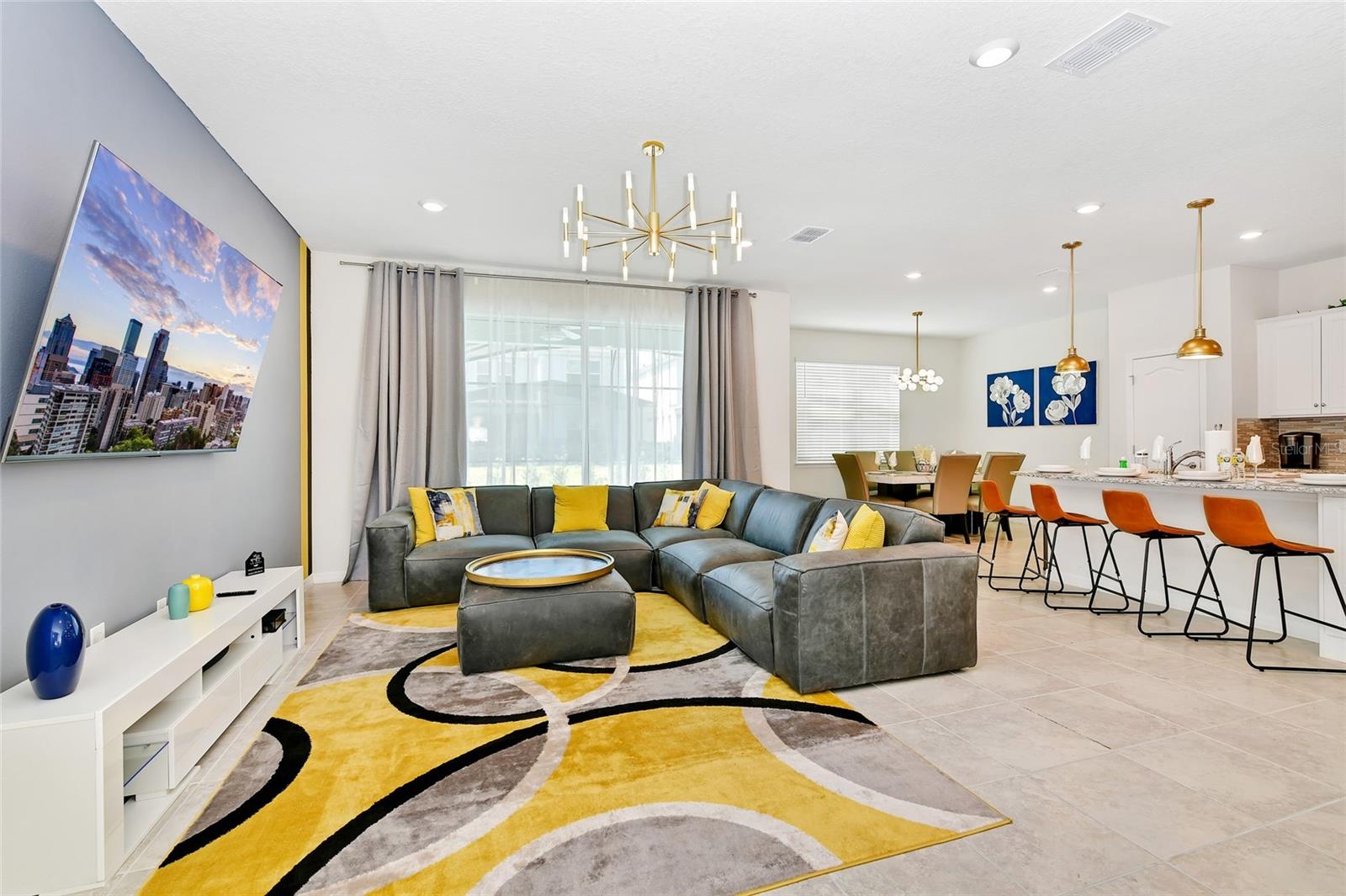 7212 OAKMOSS LOOP