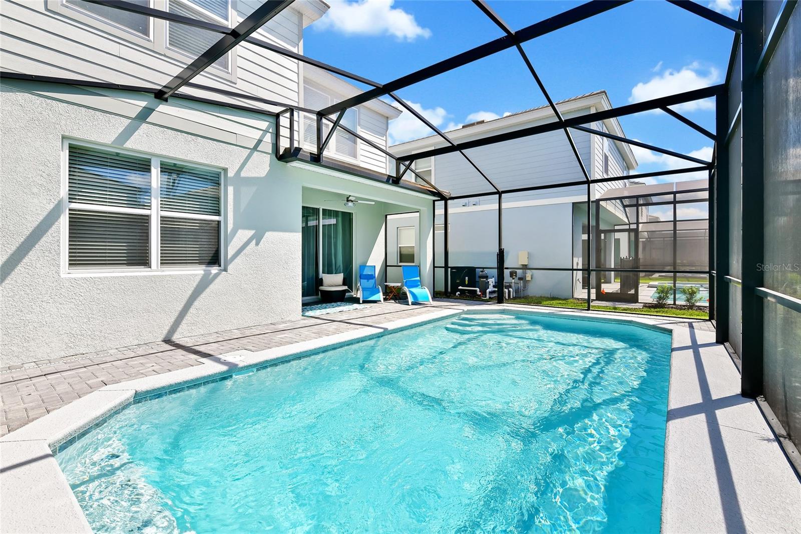 7212 OAKMOSS LOOP