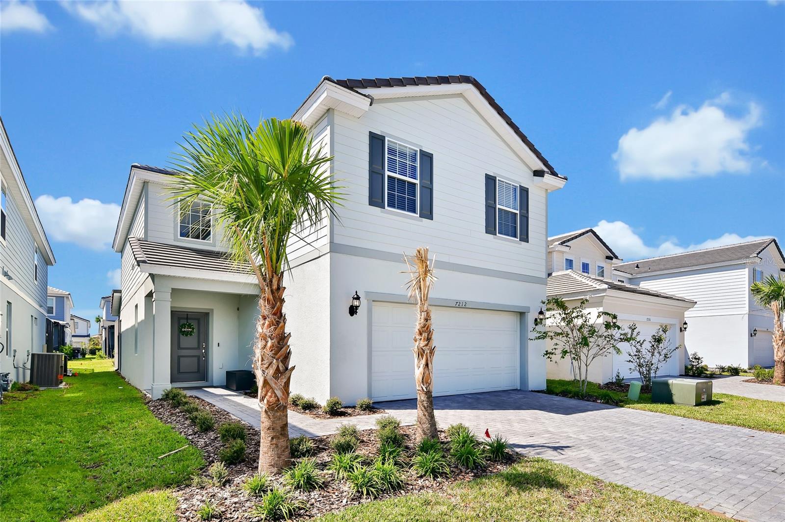 7212 OAKMOSS LOOP