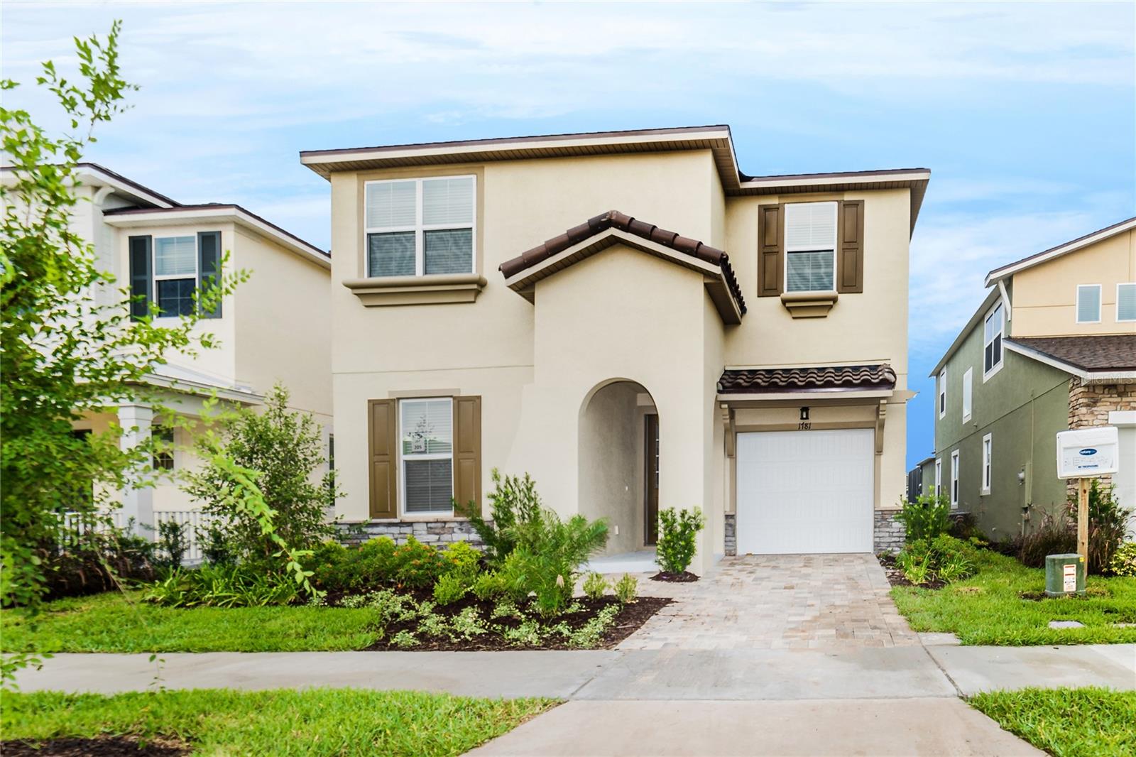 1781 SAWYER PALM PL