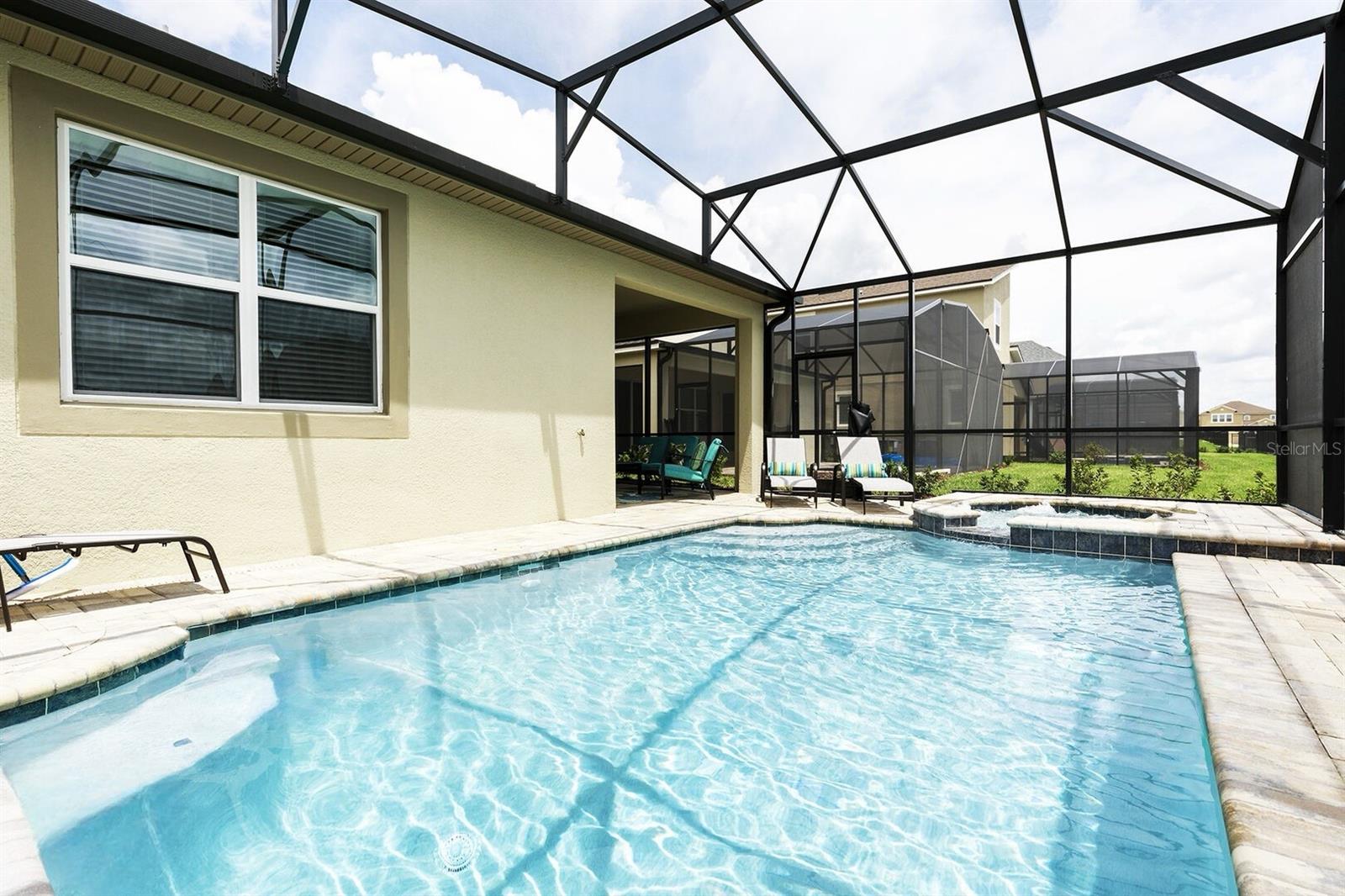 1781 SAWYER PALM PL