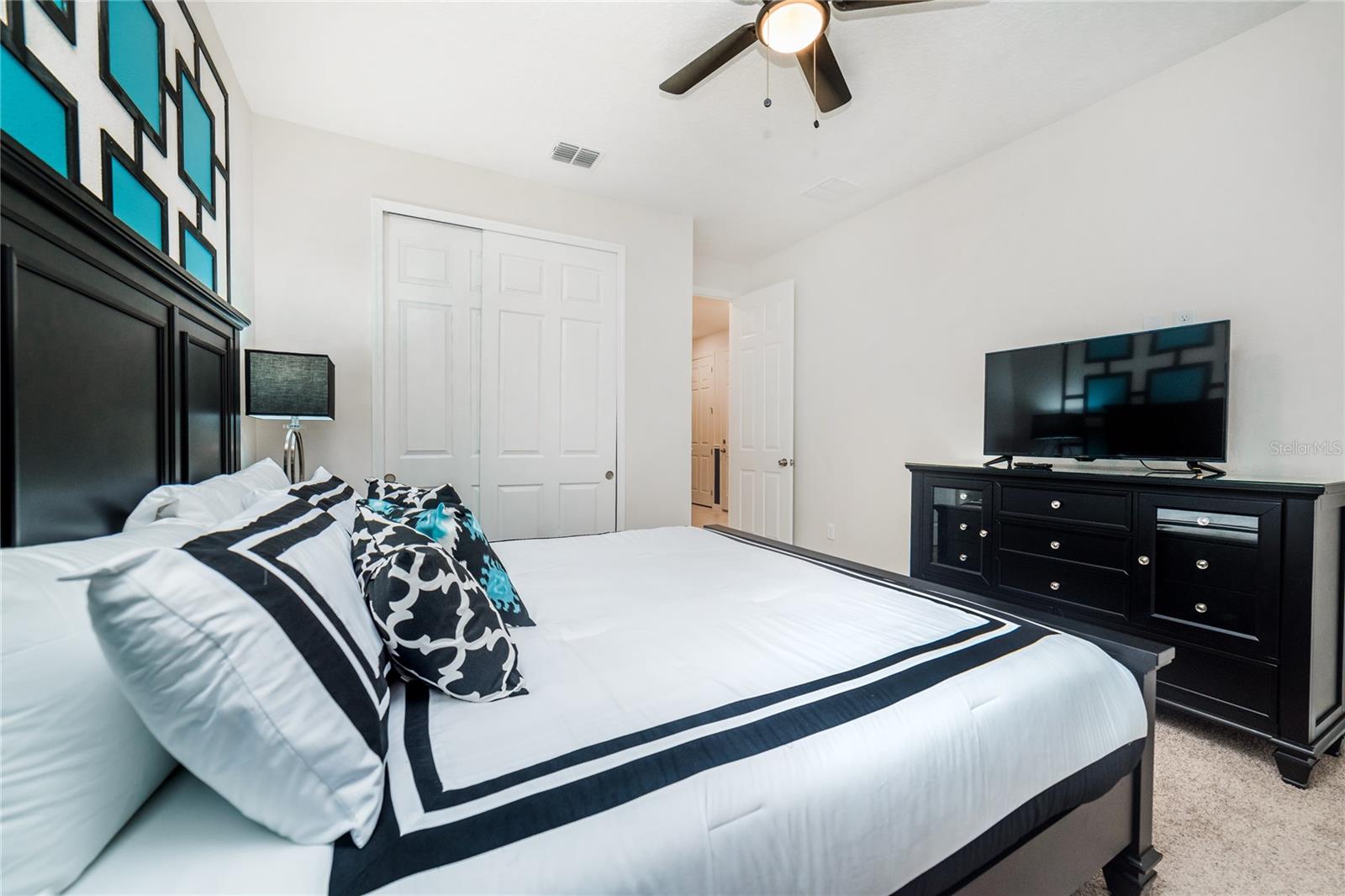 1781 SAWYER PALM PL