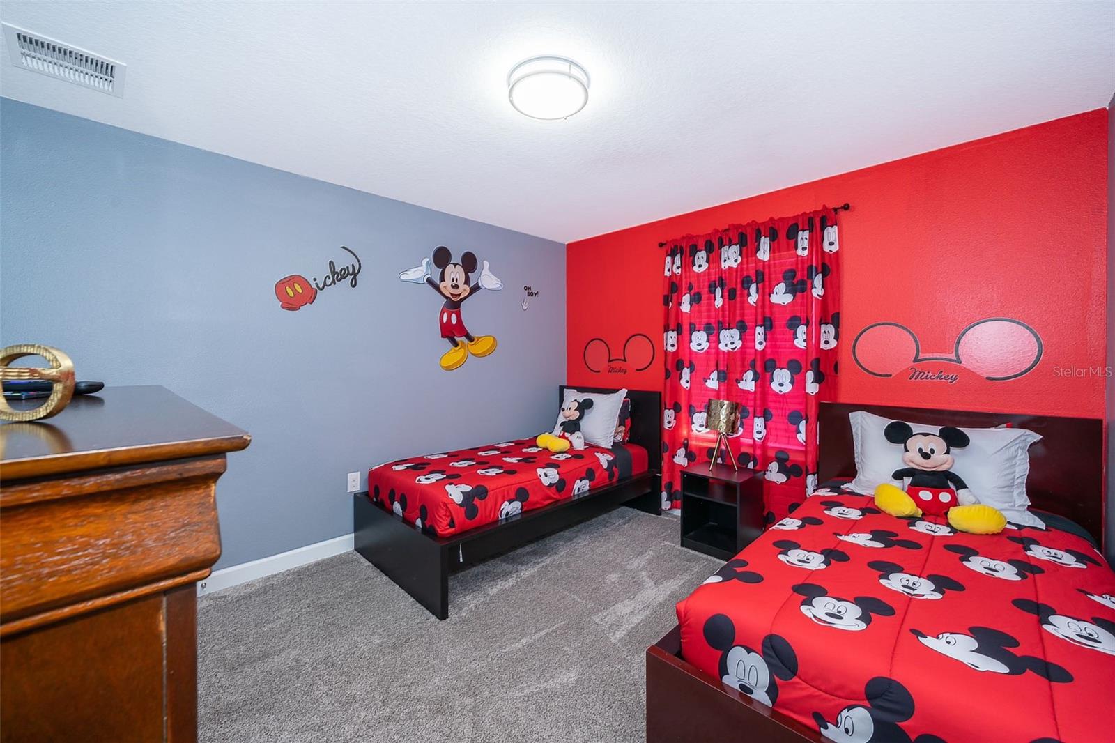 2962 PROTAGONIST ST