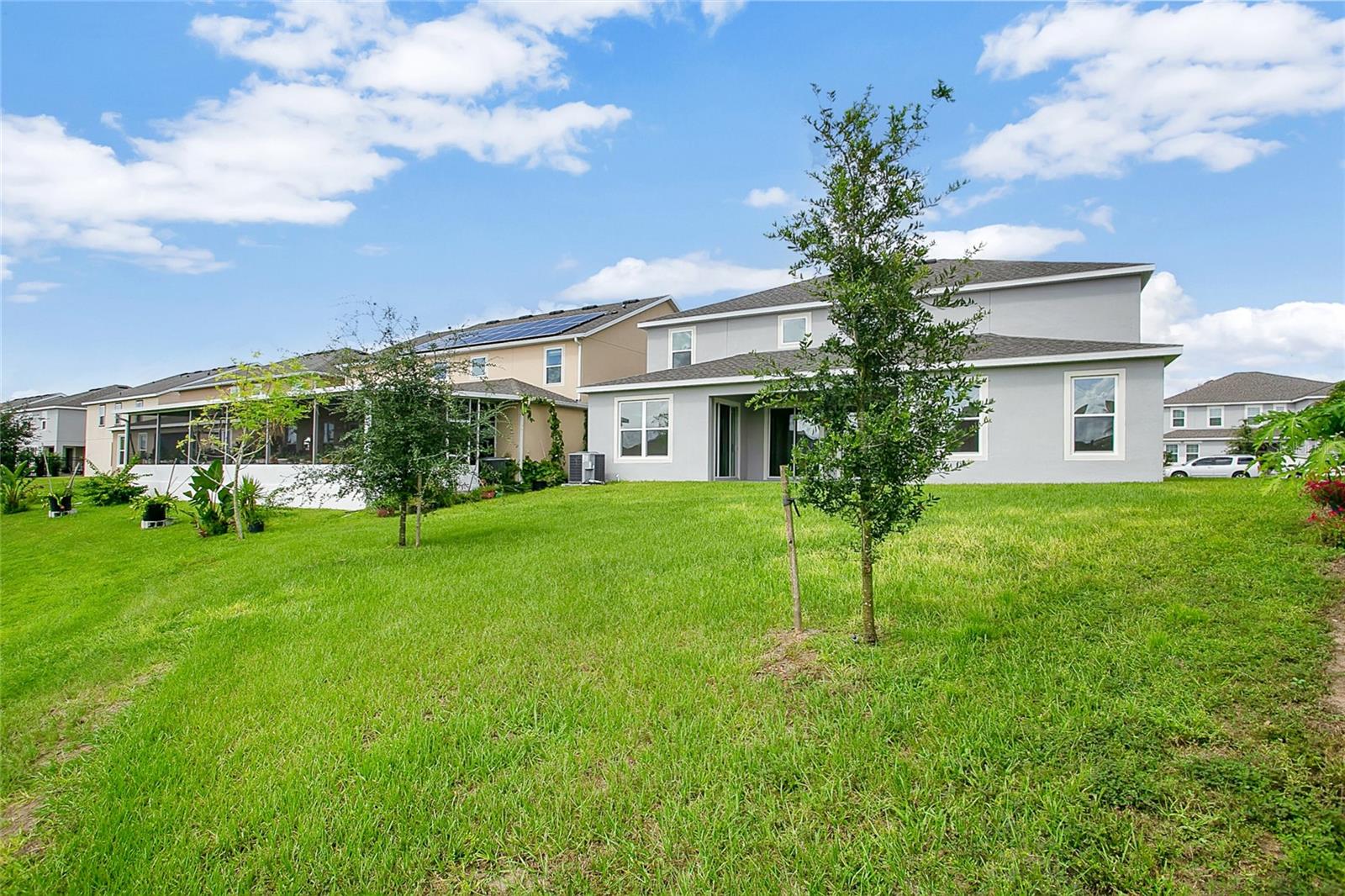 4944 OLIVIA CT