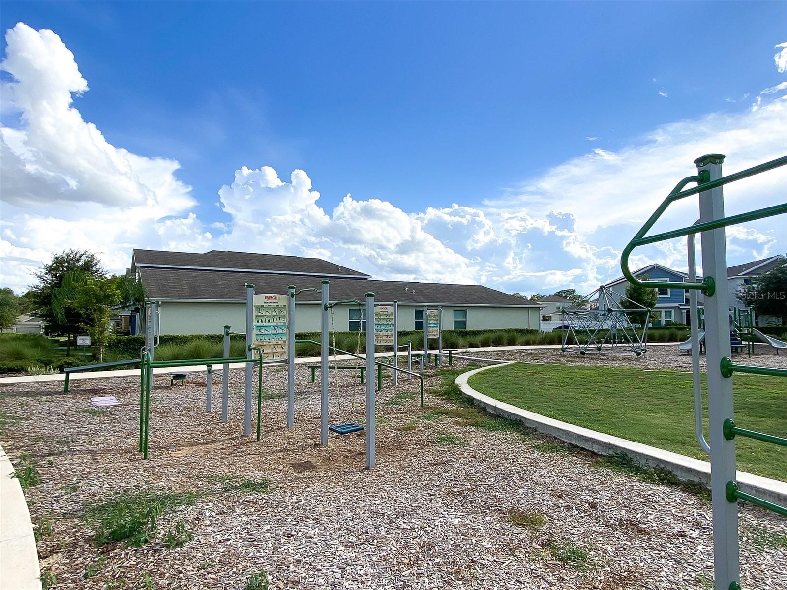 11018 SILVER SURFER ALY