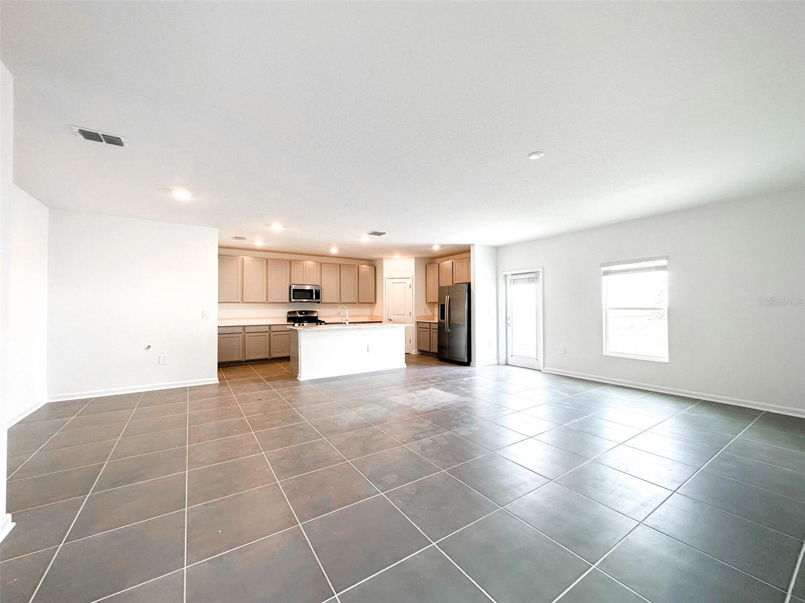26159 FEATHERGRASS CIR