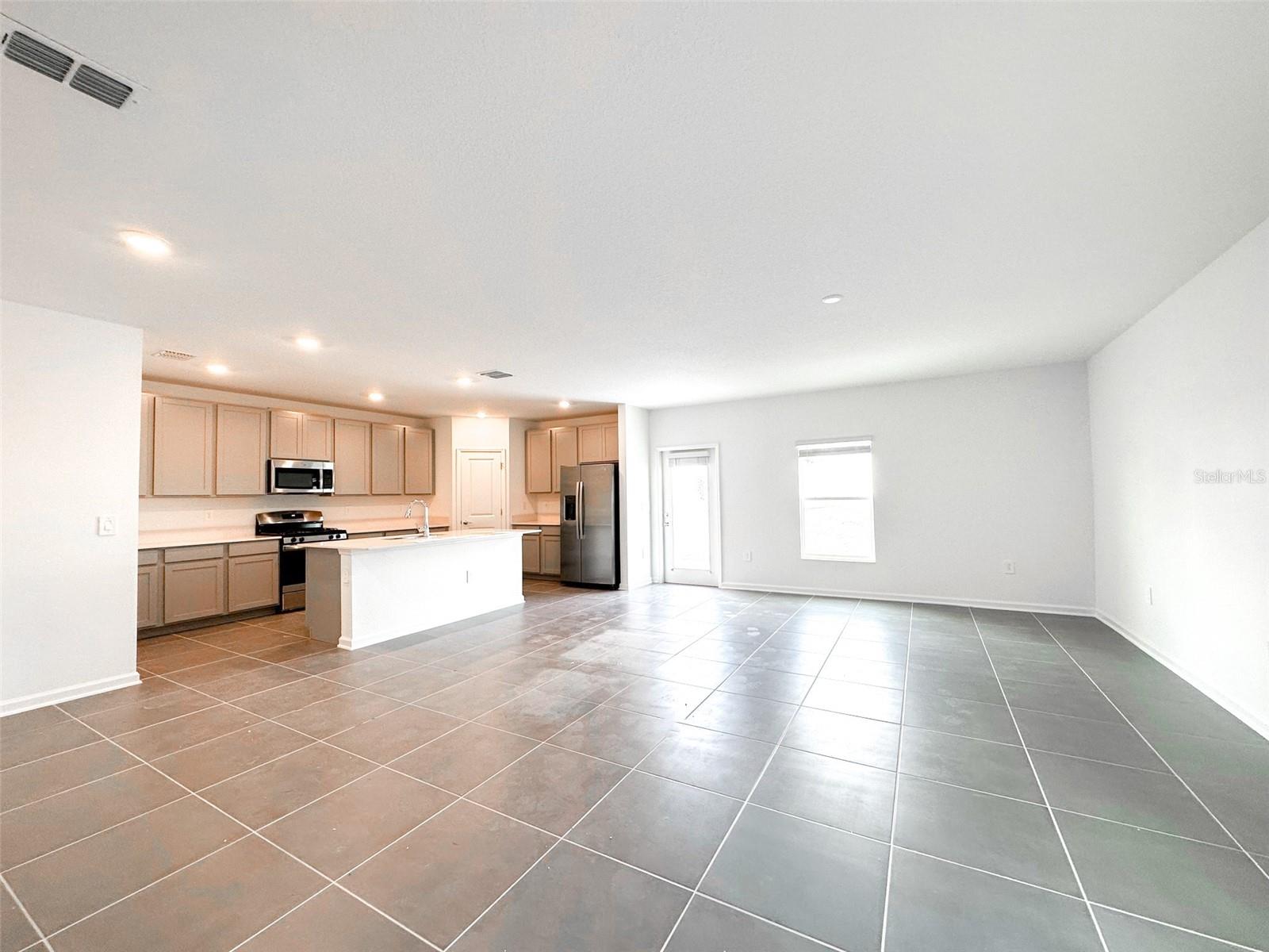 26159 FEATHERGRASS CIR