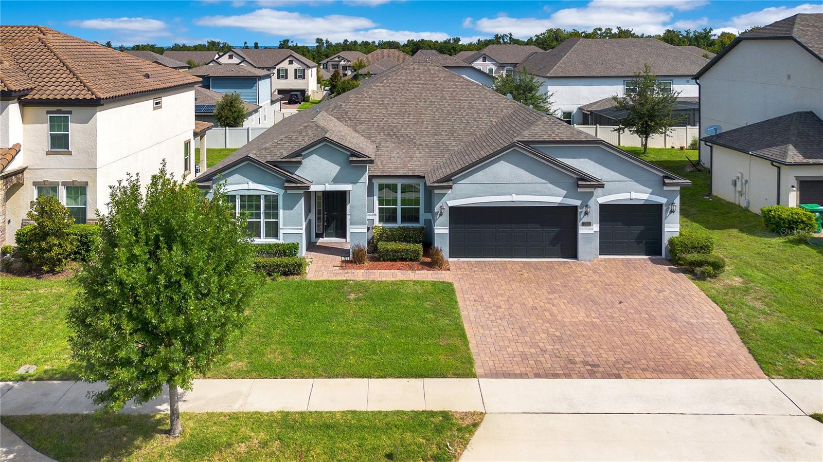 731 BROOKS FIELD DR