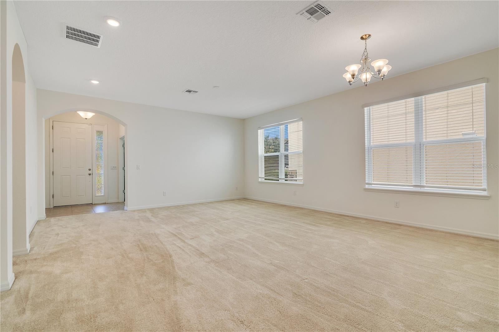 731 BROOKS FIELD DR