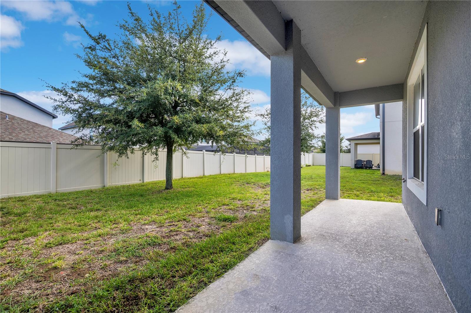 731 BROOKS FIELD DR