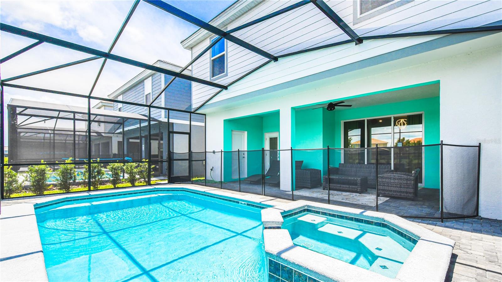 7219 OAKMOSS LOOP