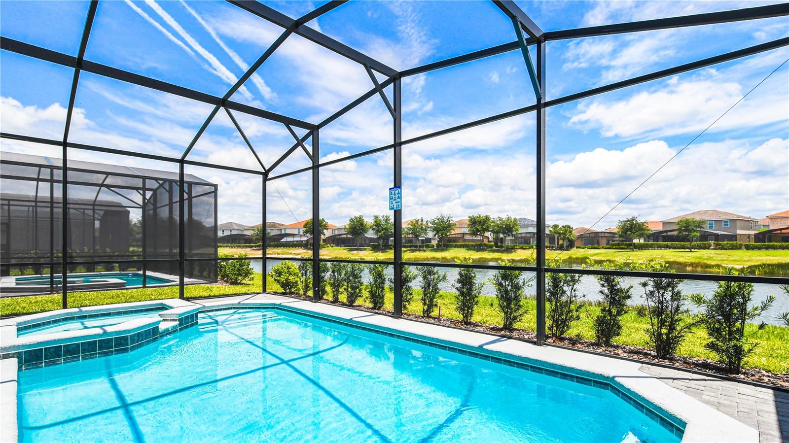 7219 OAKMOSS LOOP