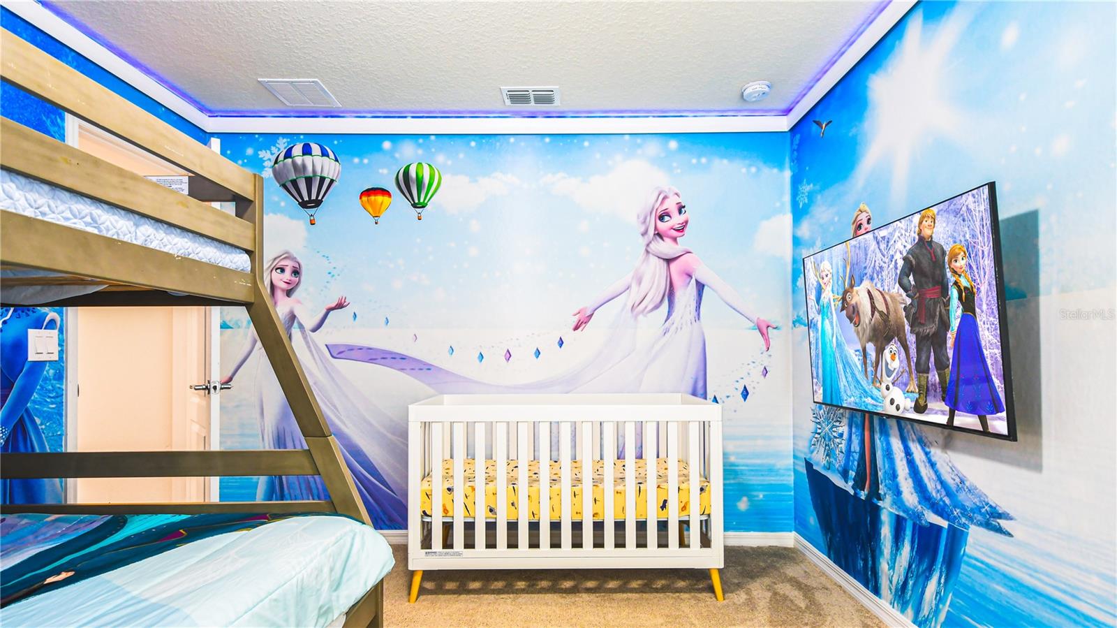 7219 OAKMOSS LOOP