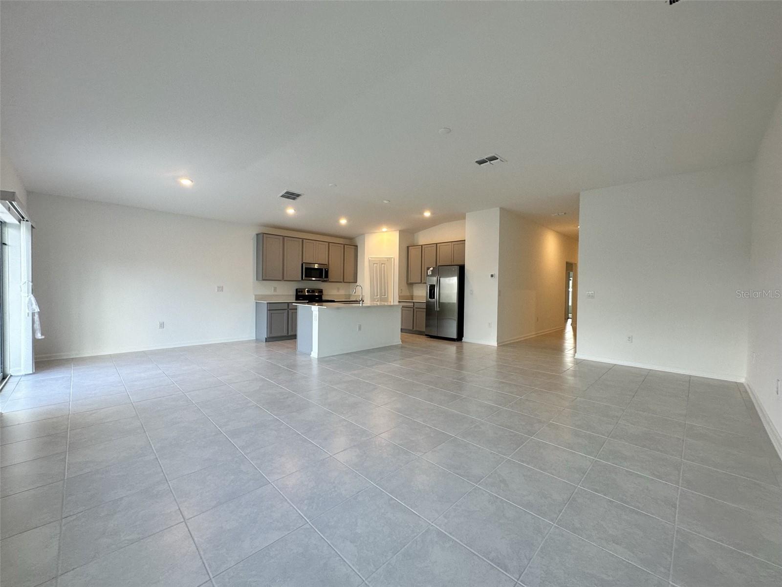 1529 CUMBERLAND AVE