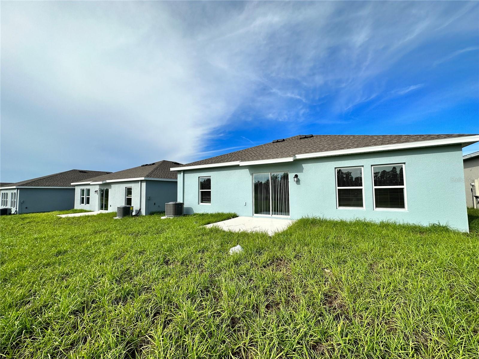 309 LOCH CT