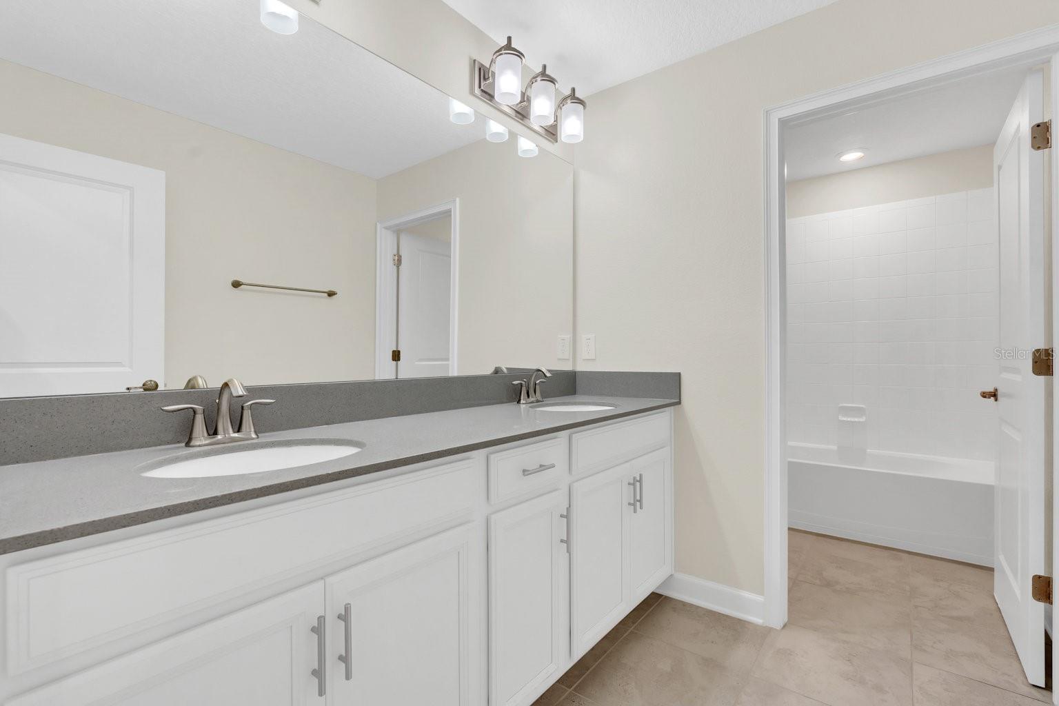 15293 NIGHT HERON DR