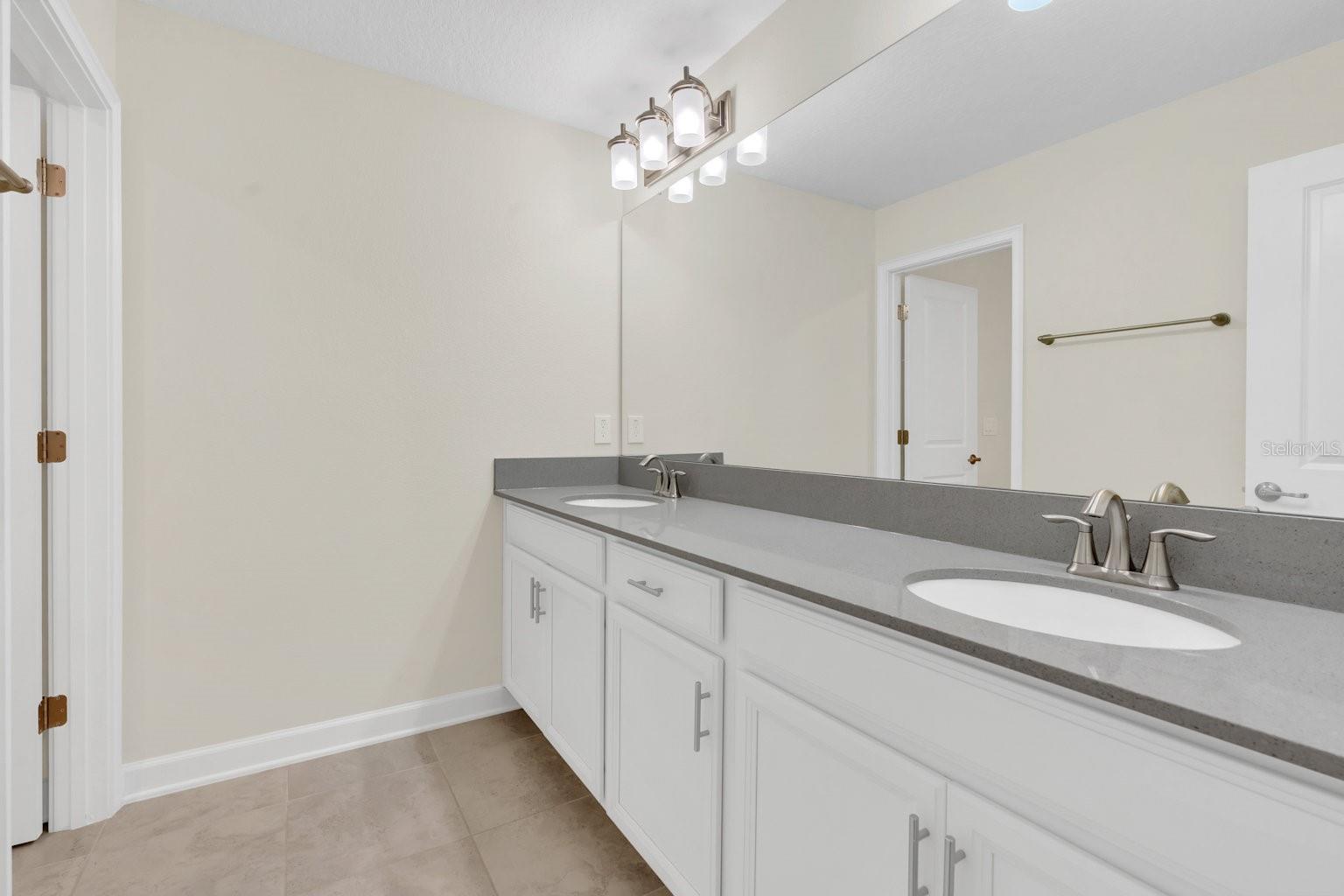 15293 NIGHT HERON DR