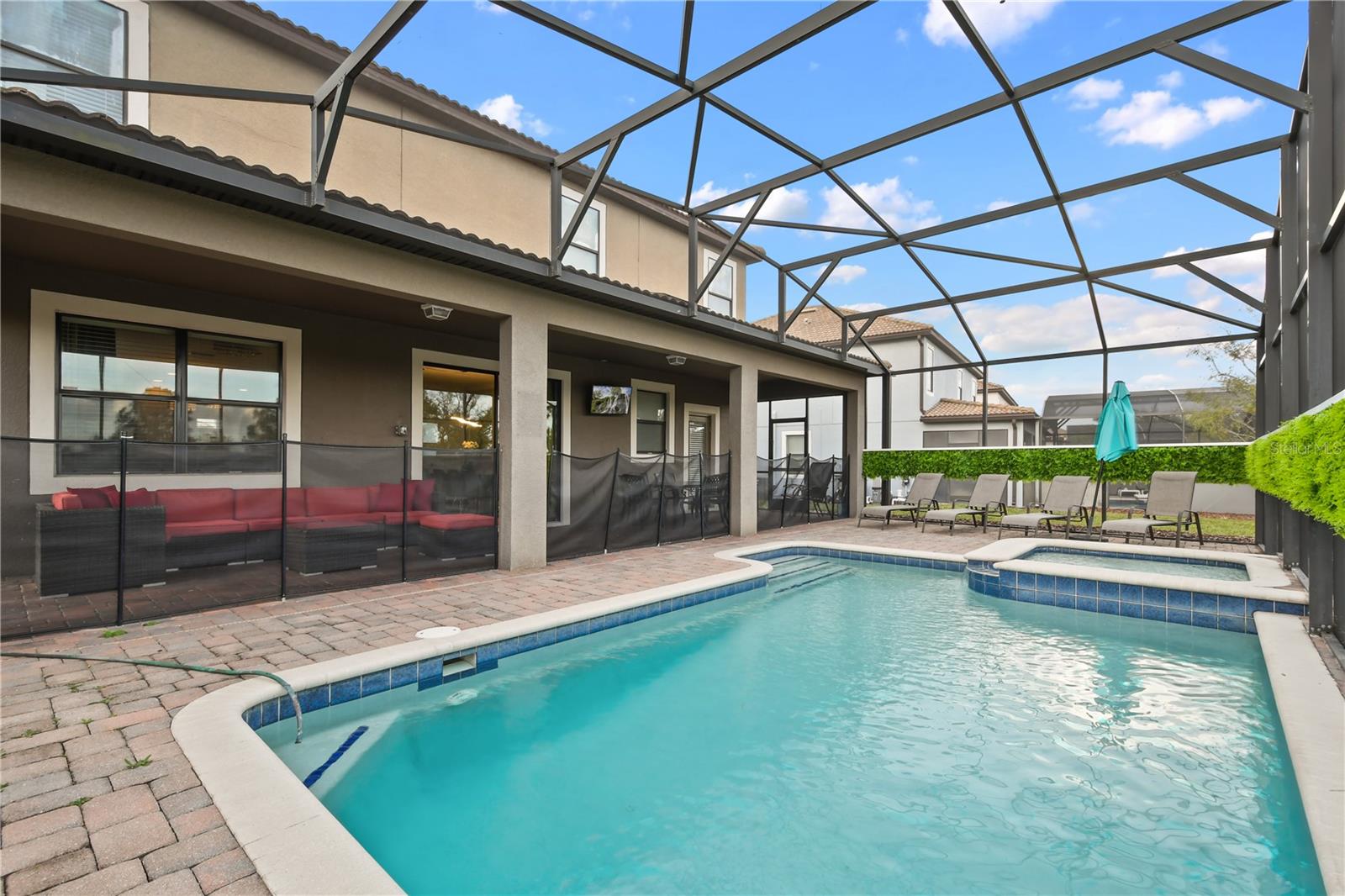 1415 MOON VALLEY DR