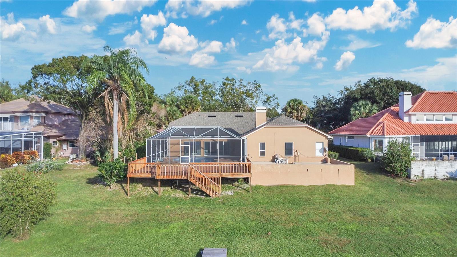 6719 FAIRWAY COVE DR