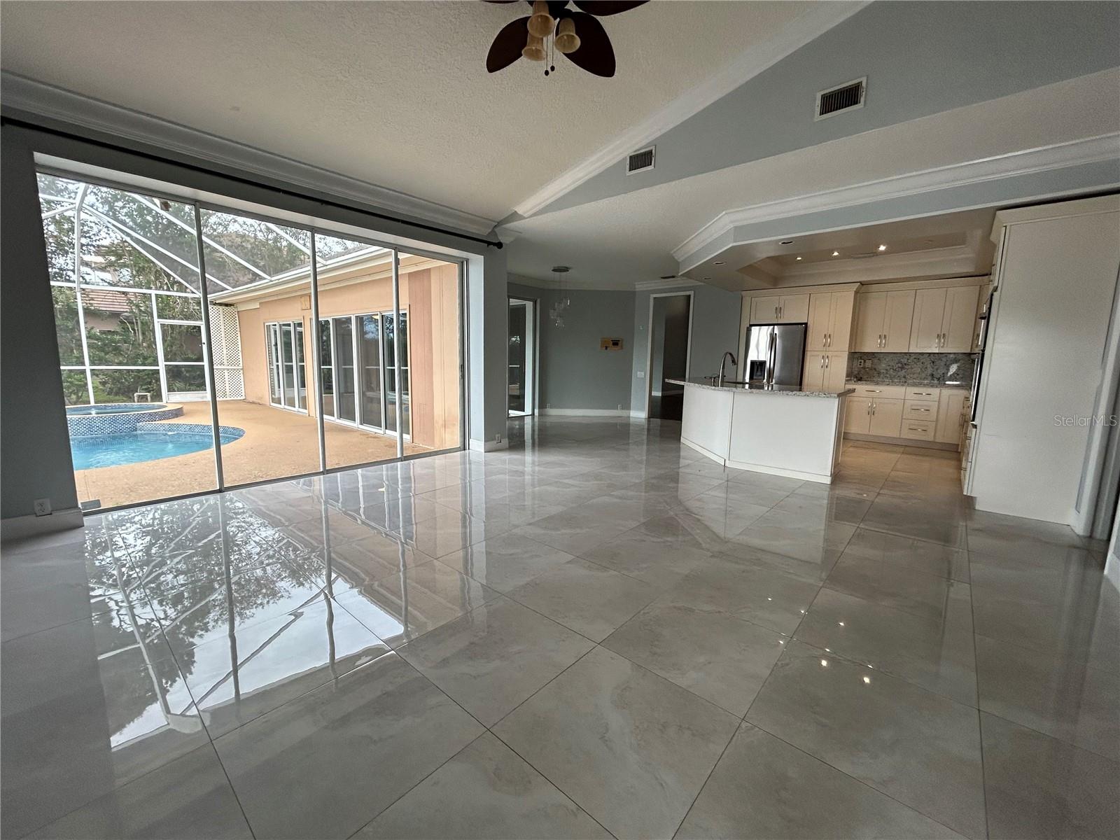 6719 FAIRWAY COVE DR