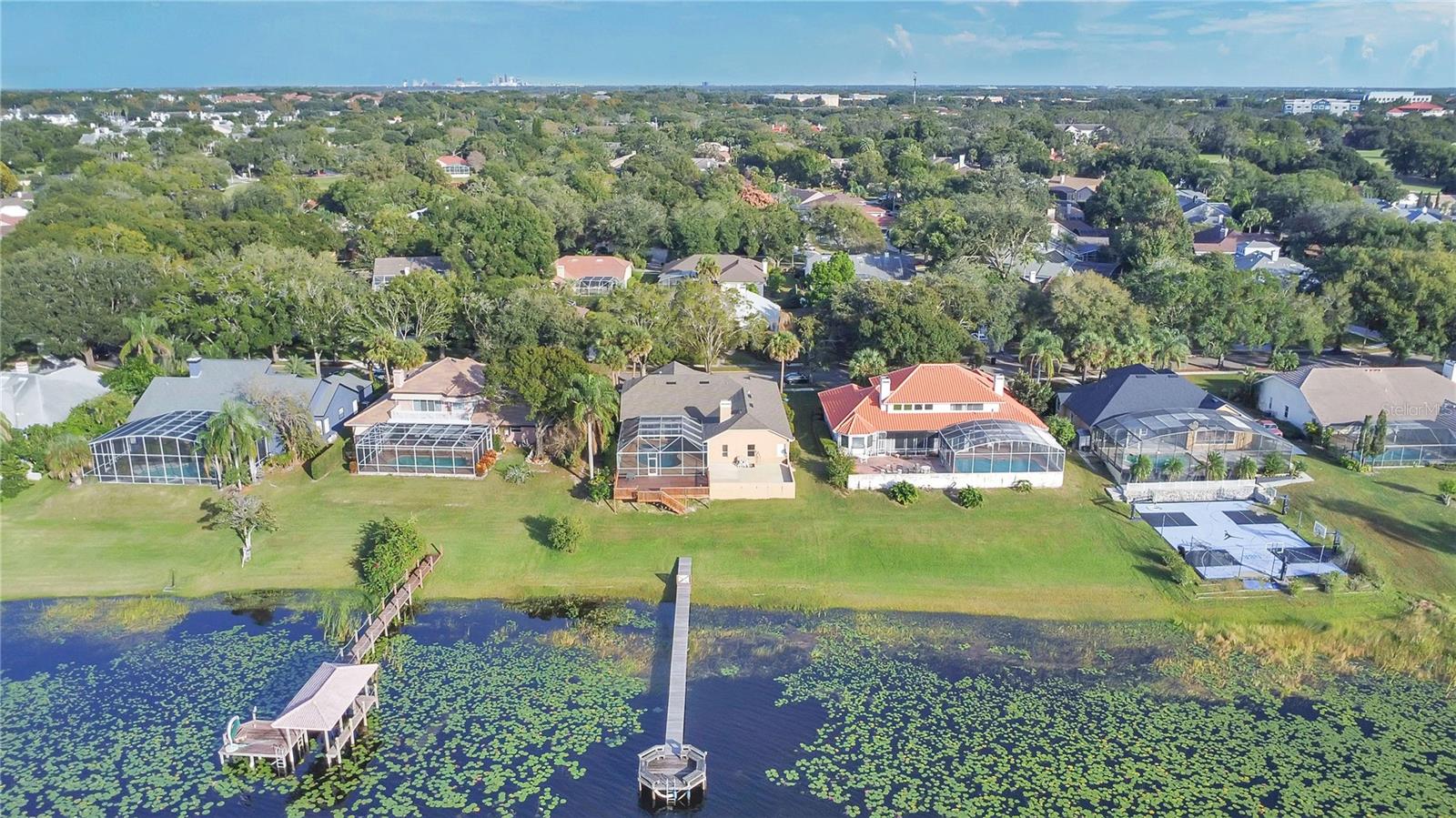 6719 FAIRWAY COVE DR