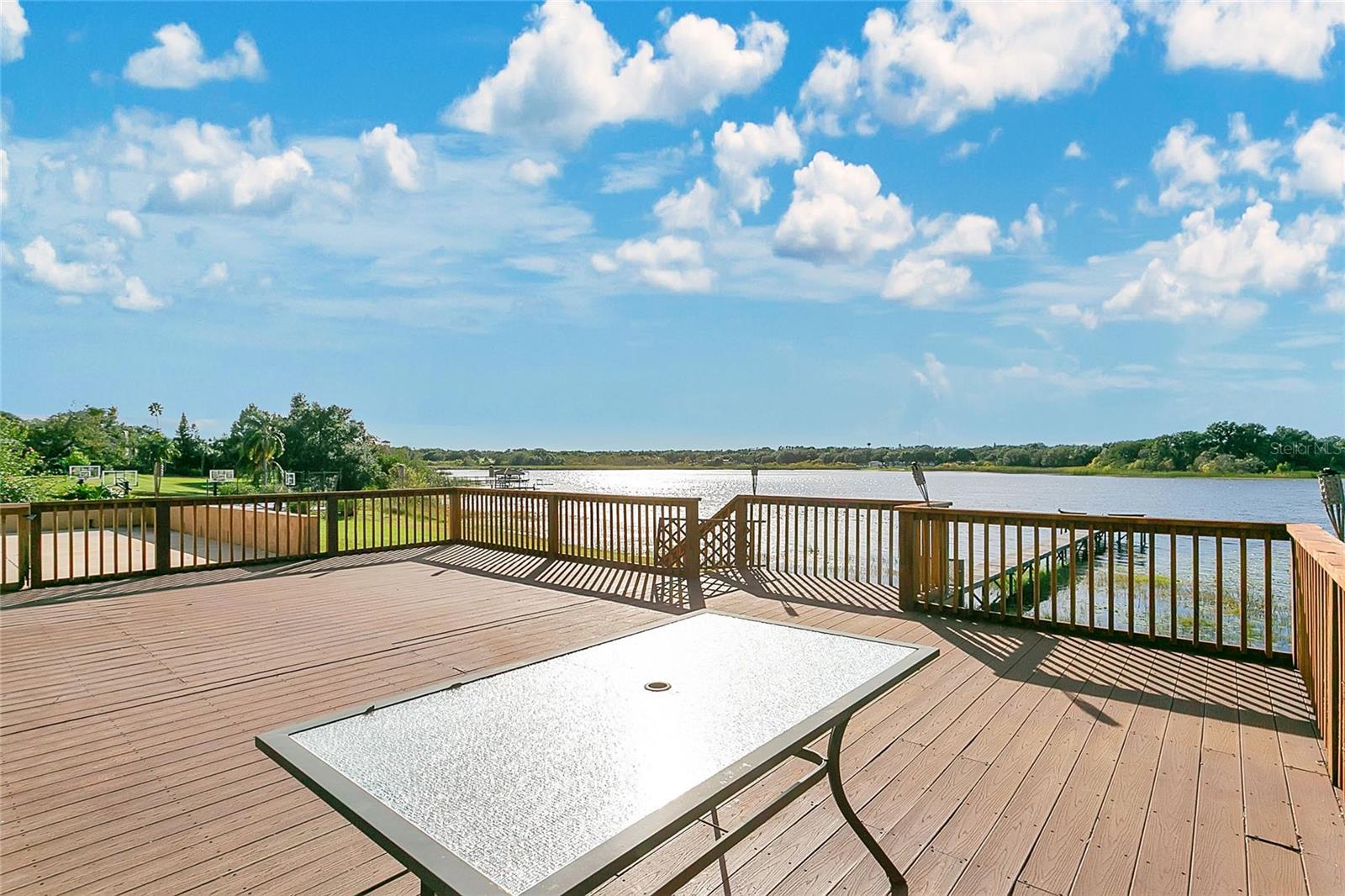 6719 FAIRWAY COVE DR