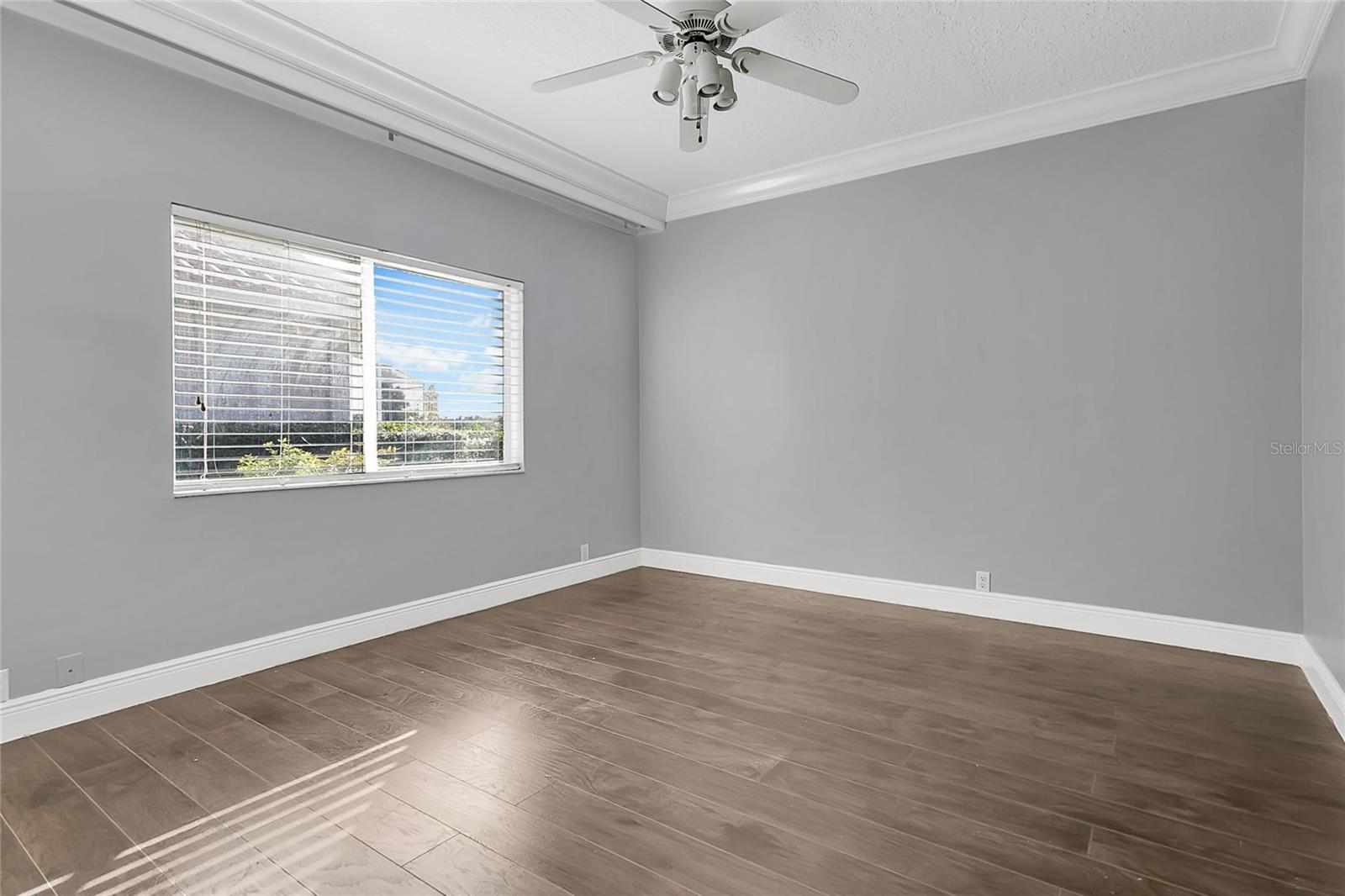 6719 FAIRWAY COVE DR