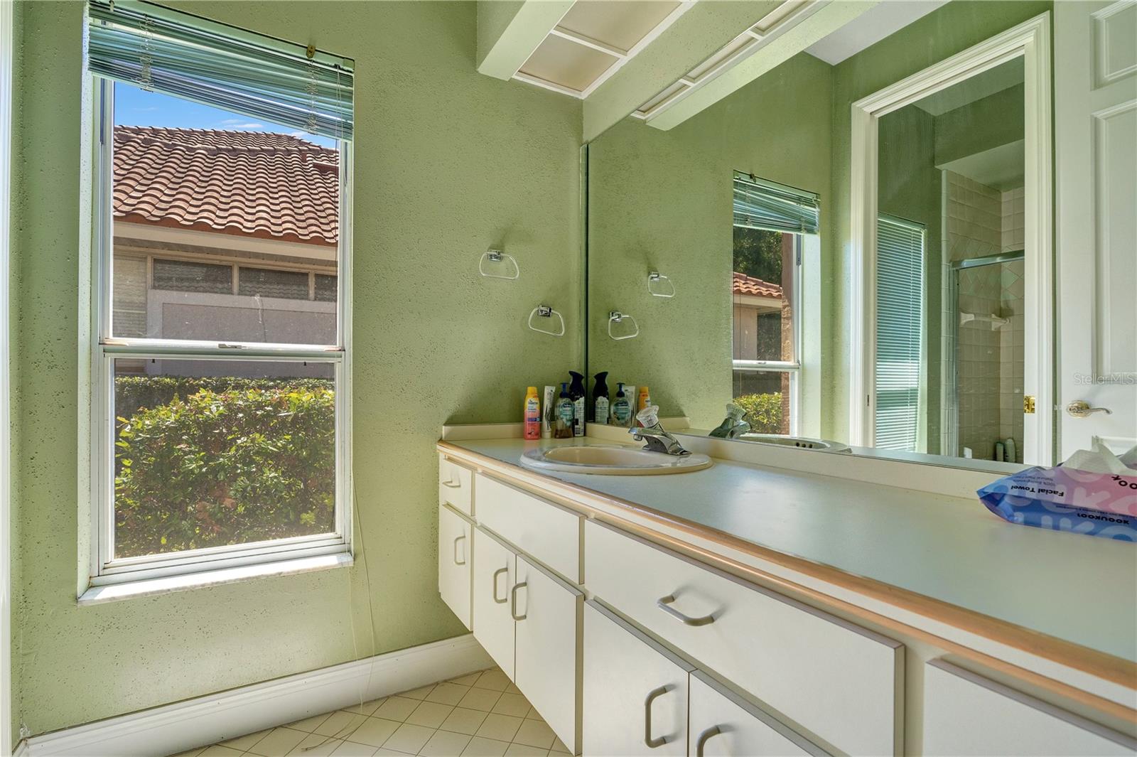 6719 FAIRWAY COVE DR