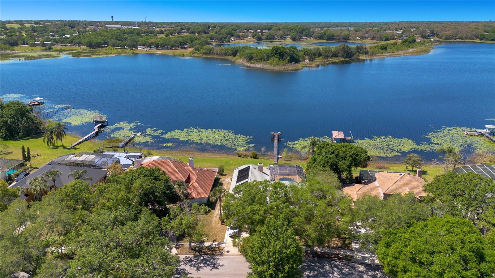 6719 FAIRWAY COVE DR