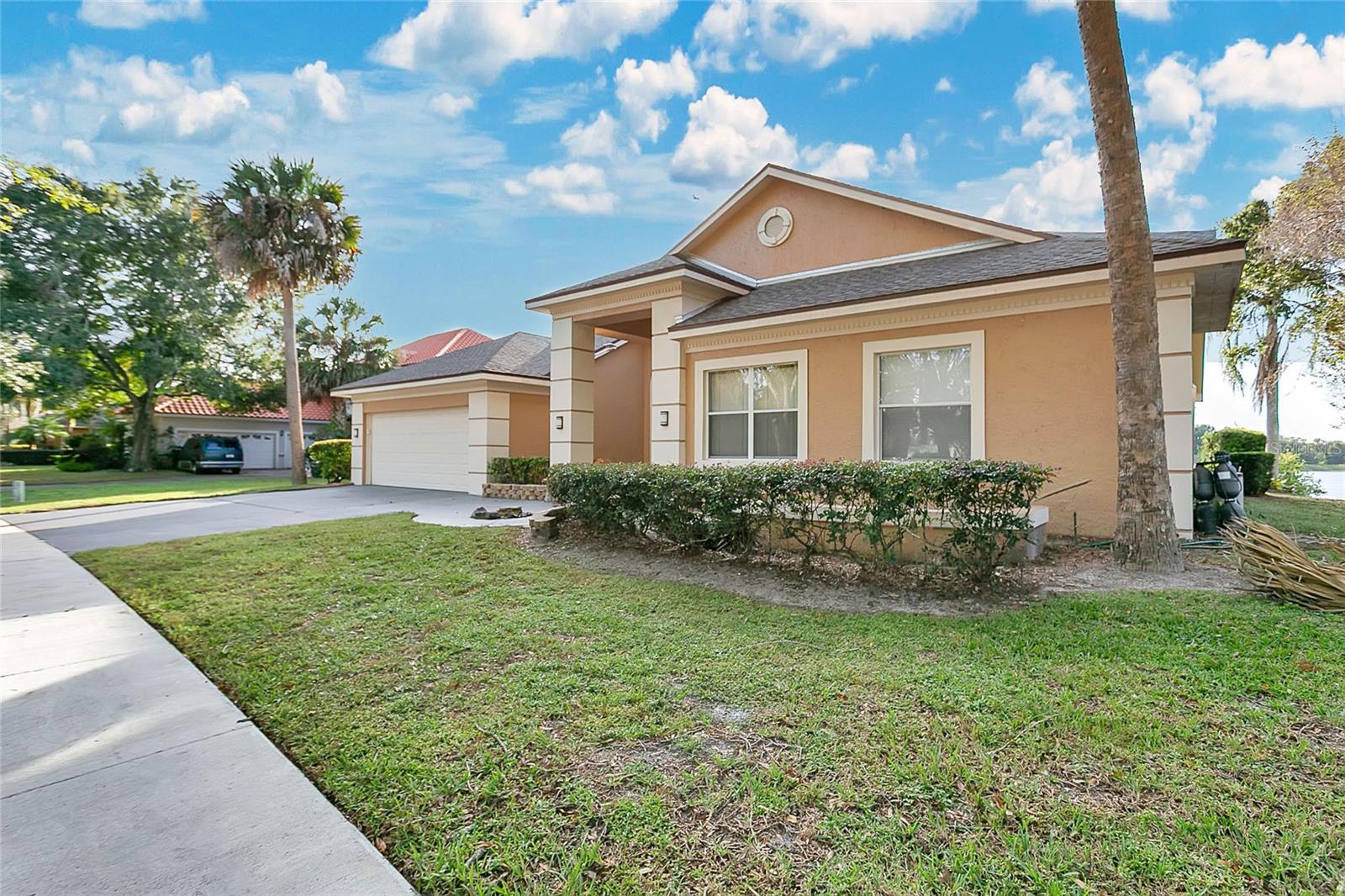 6719 FAIRWAY COVE DR