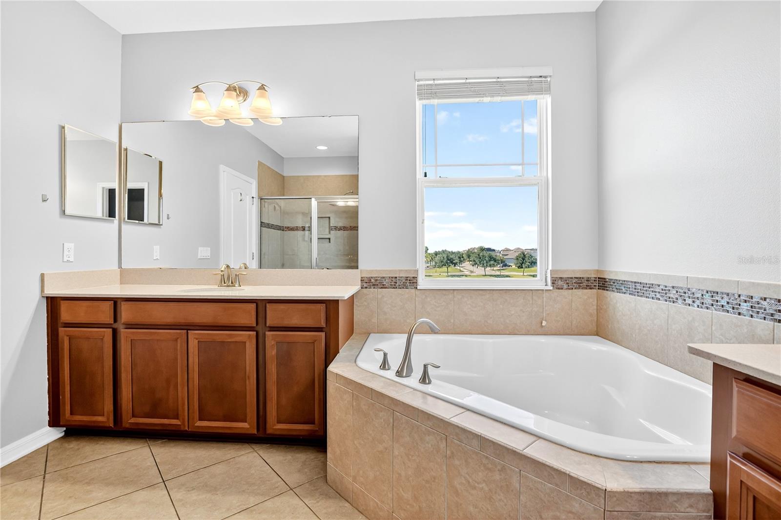 15898 CITRUS GROVE LOOP