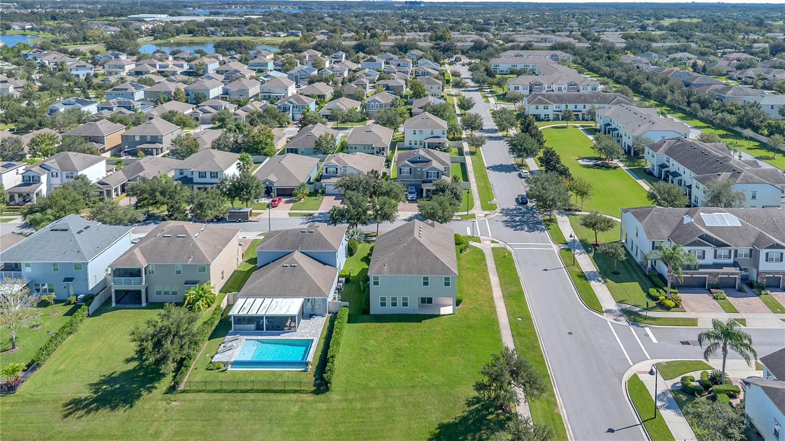 15898 CITRUS GROVE LOOP