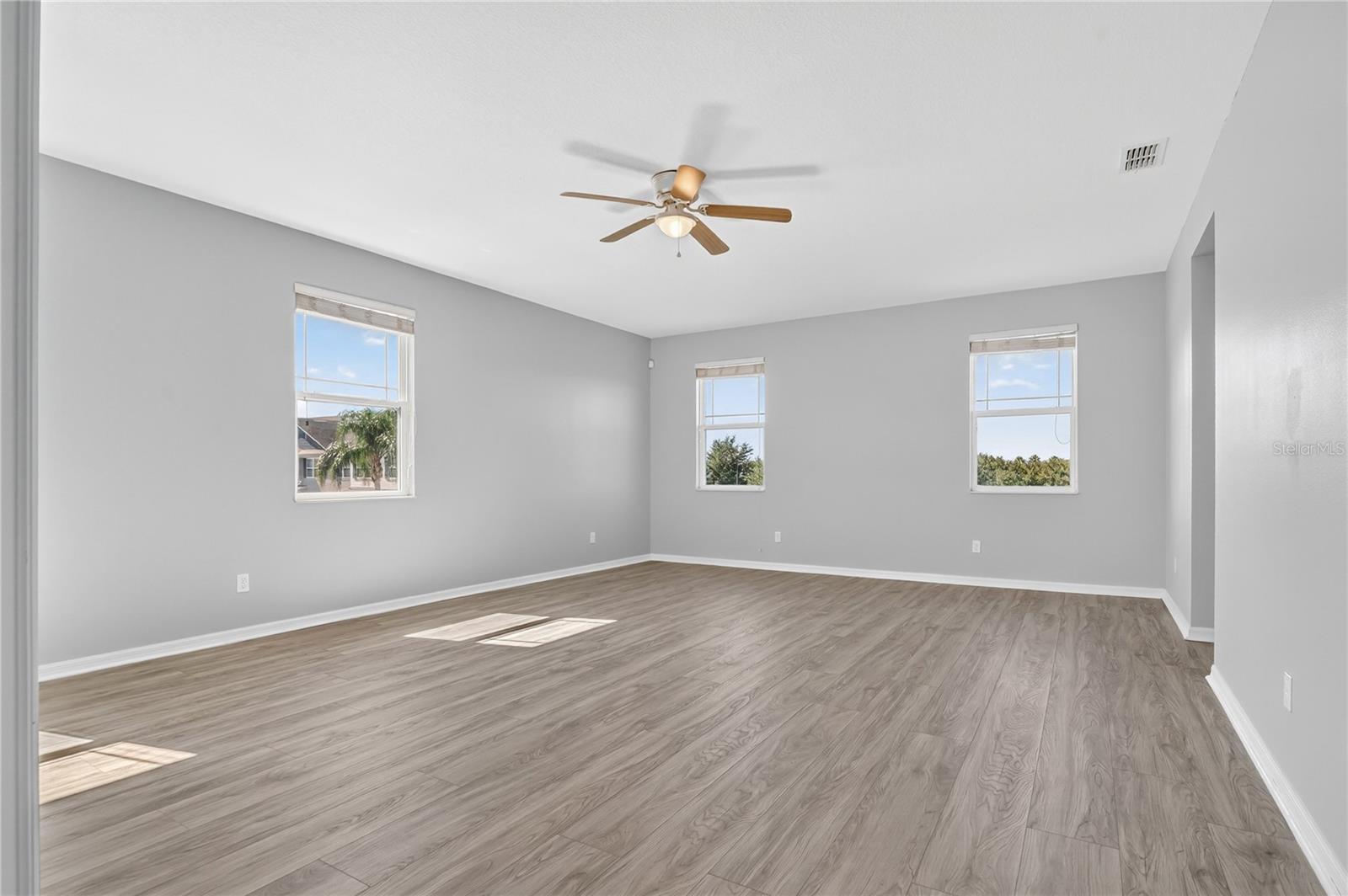 15898 CITRUS GROVE LOOP