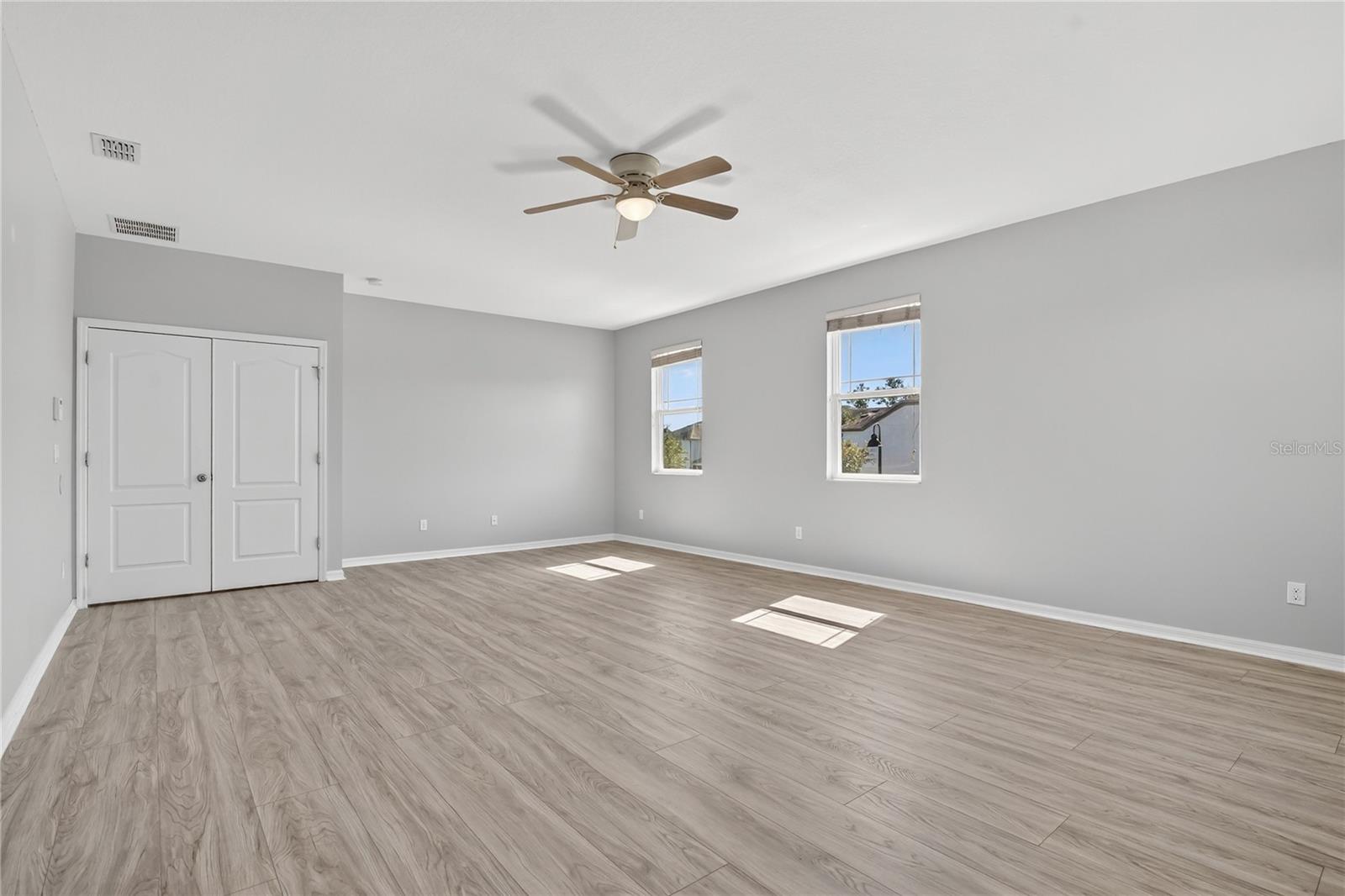 15898 CITRUS GROVE LOOP