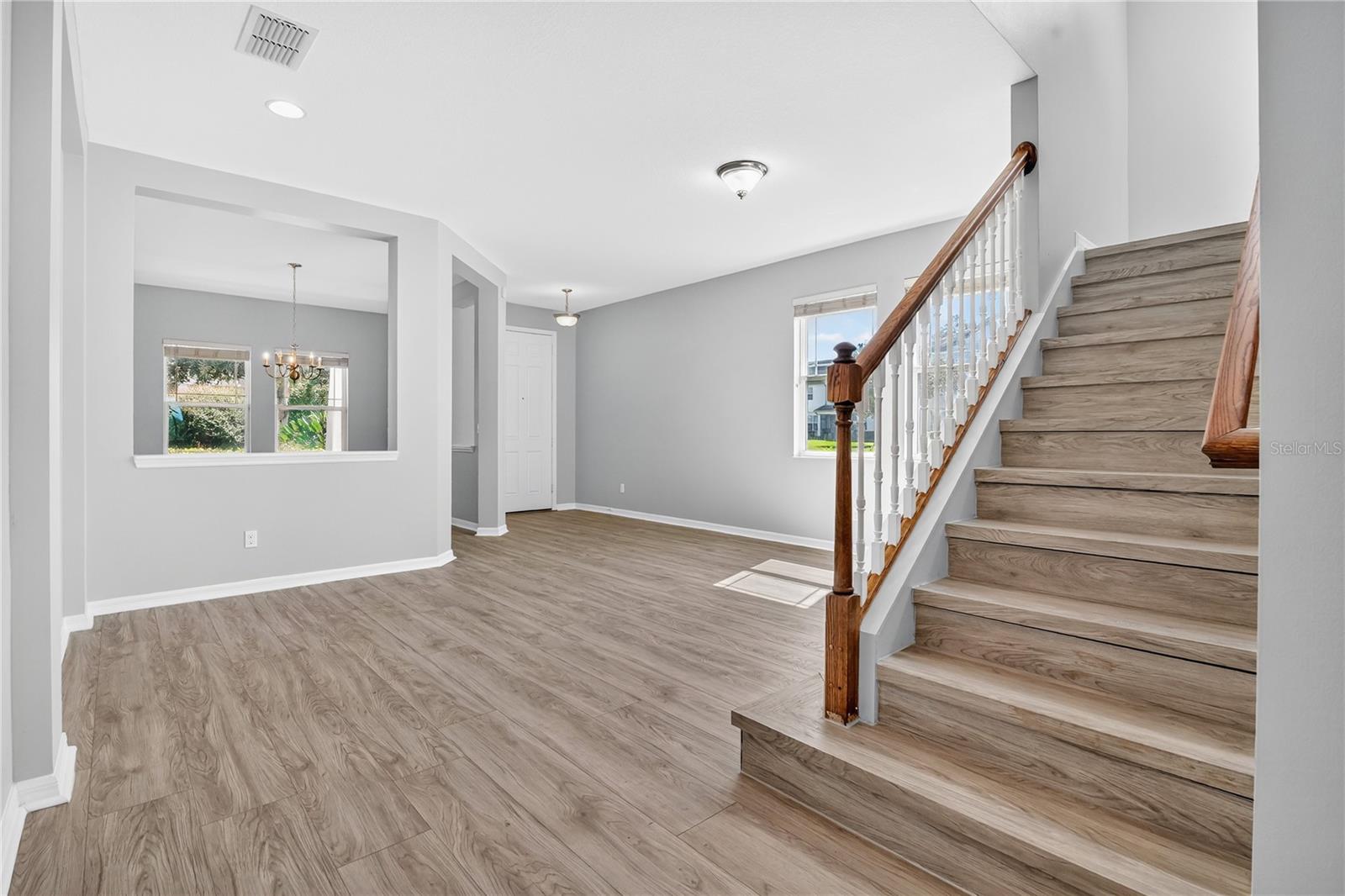 15898 CITRUS GROVE LOOP