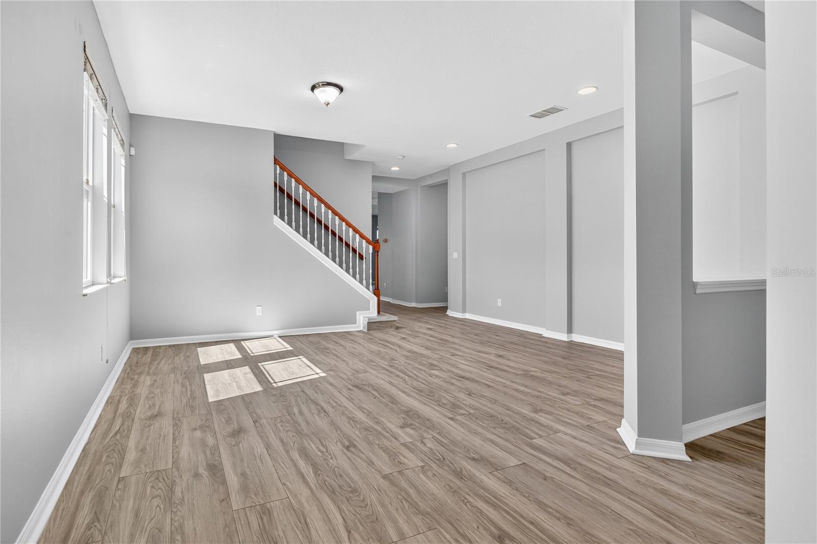 15898 CITRUS GROVE LOOP