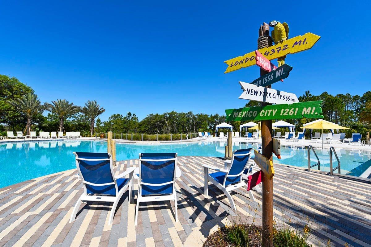 868 LONGBOAT DR