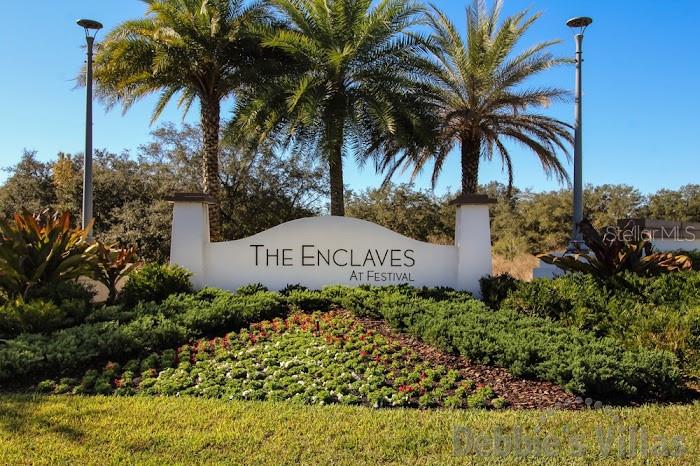 868 LONGBOAT DR