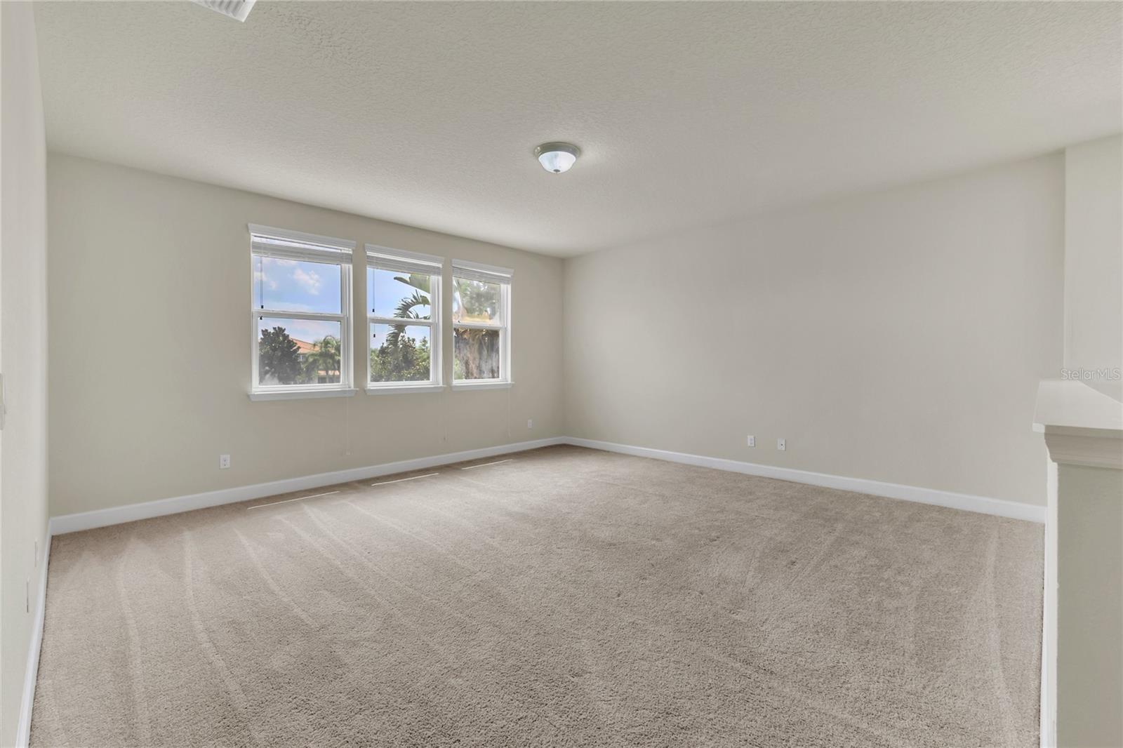 12026 AUTUMN FERN LN