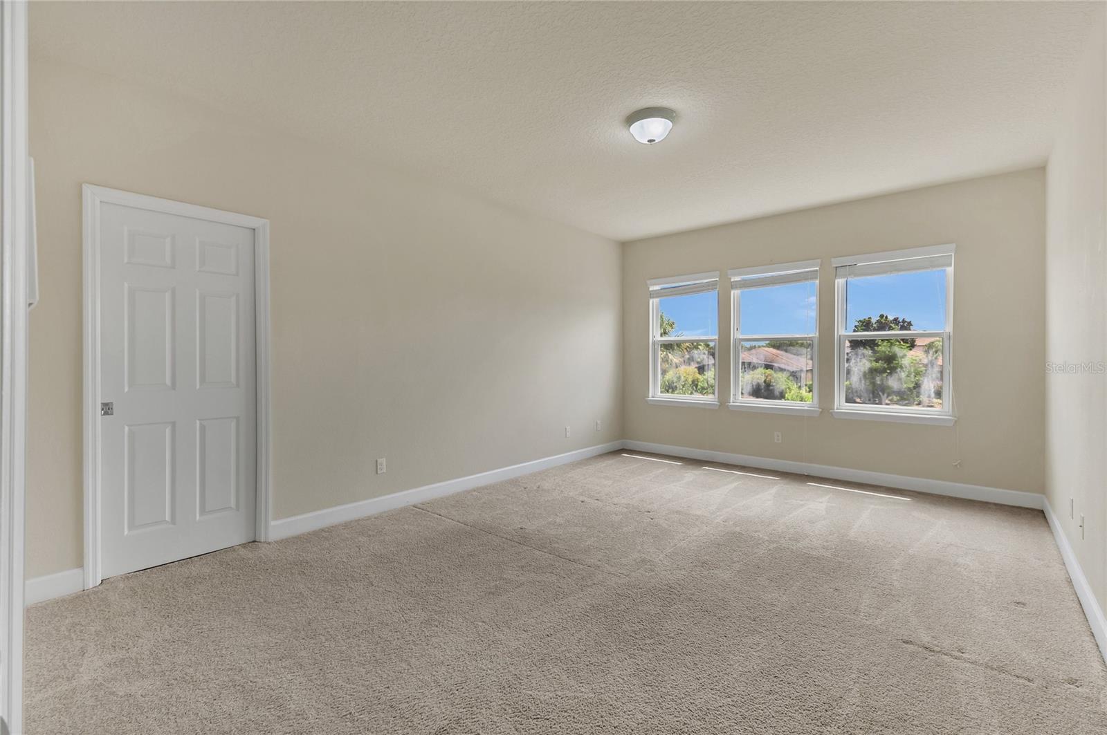 12026 AUTUMN FERN LN