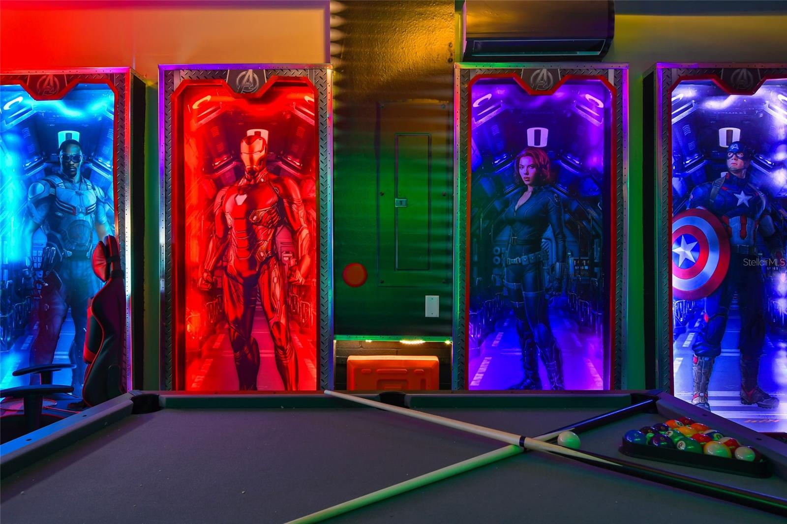 8903 COCONUT BREEZE DR